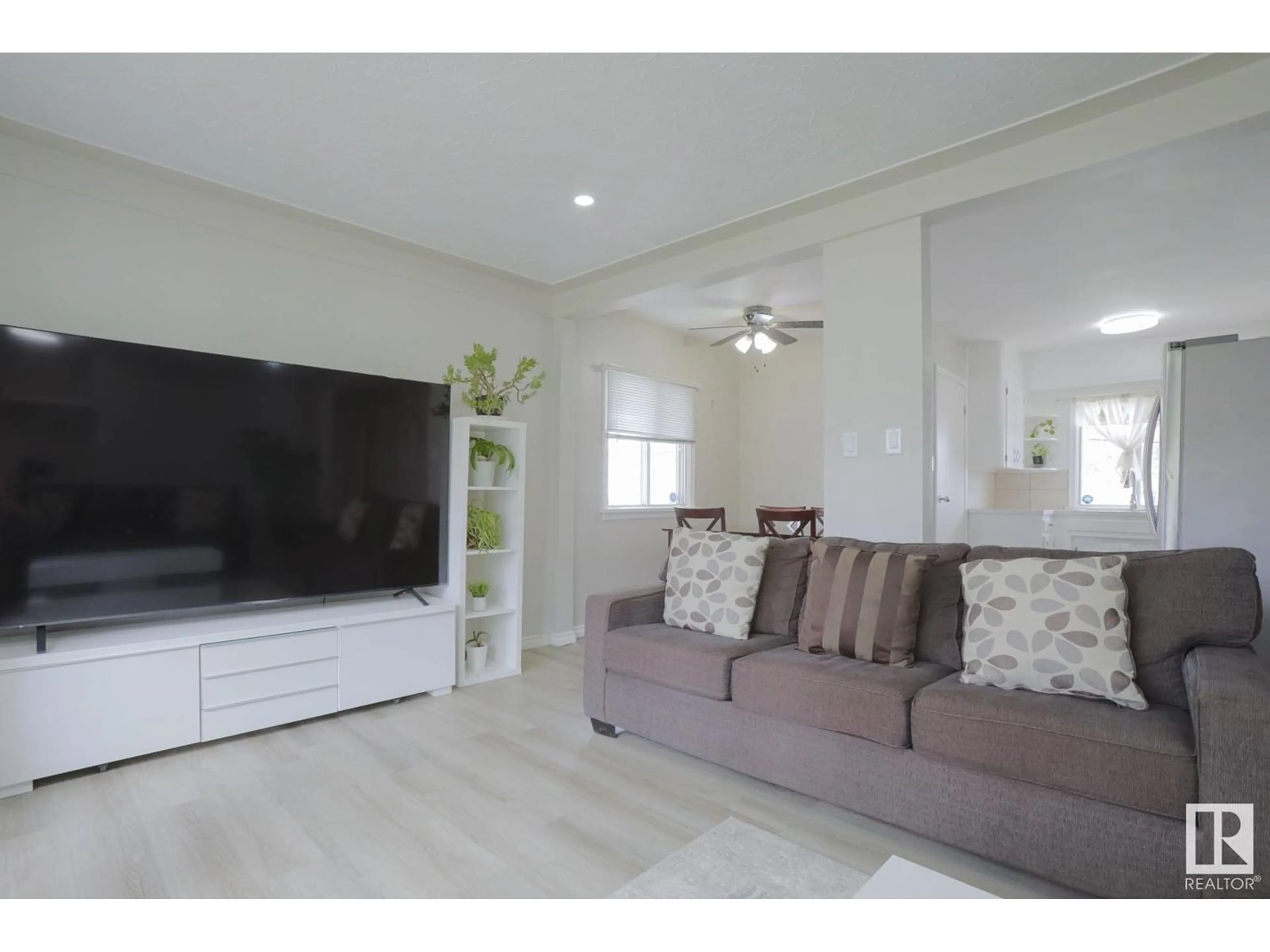 Living room with furniture, unknown for 13007 63 ST, Edmonton Alberta T5A0W5