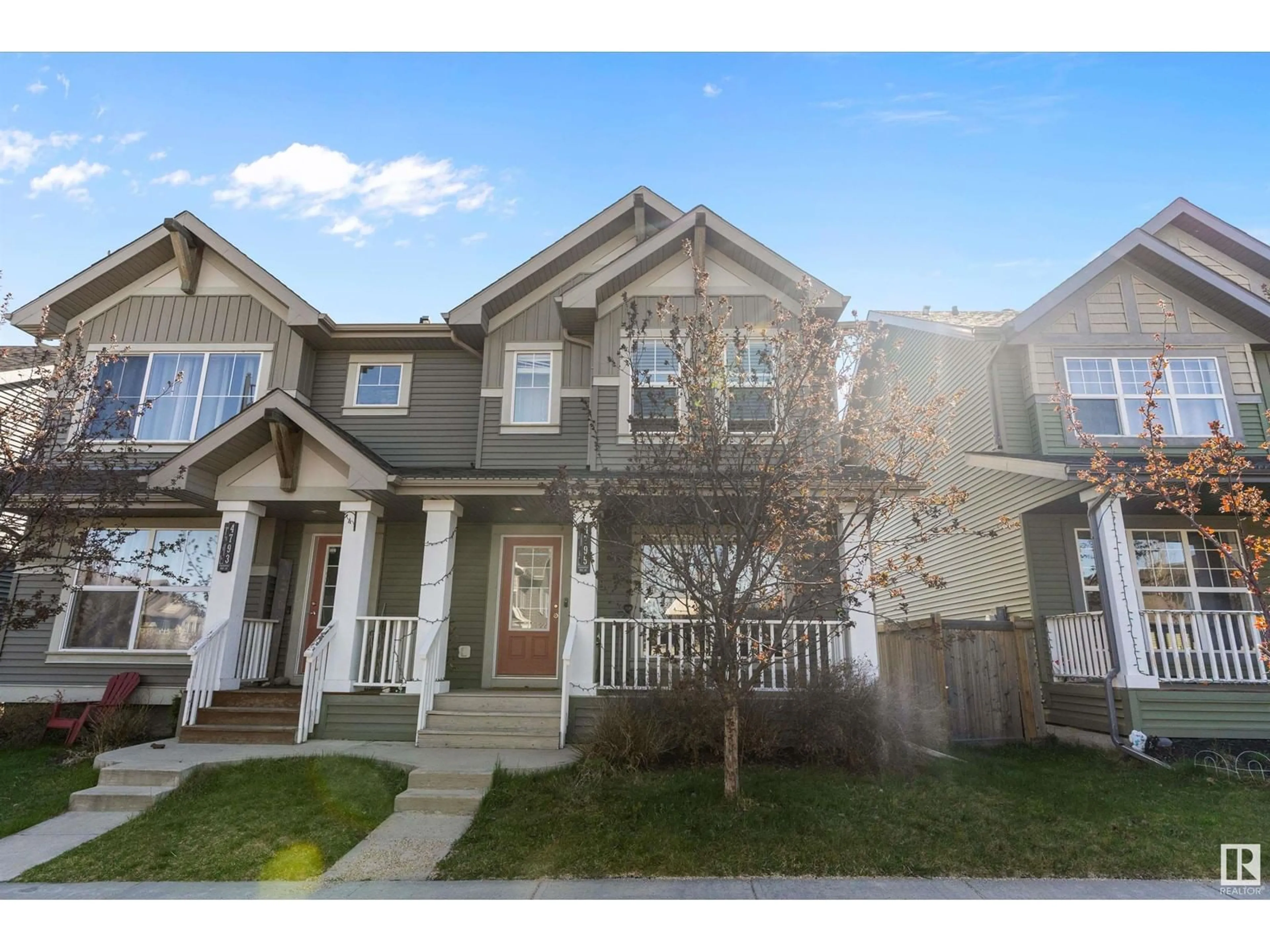 Home with vinyl exterior material, street for SW - 4795 CRABAPPLE RUN RU, Edmonton Alberta T6X0Y8