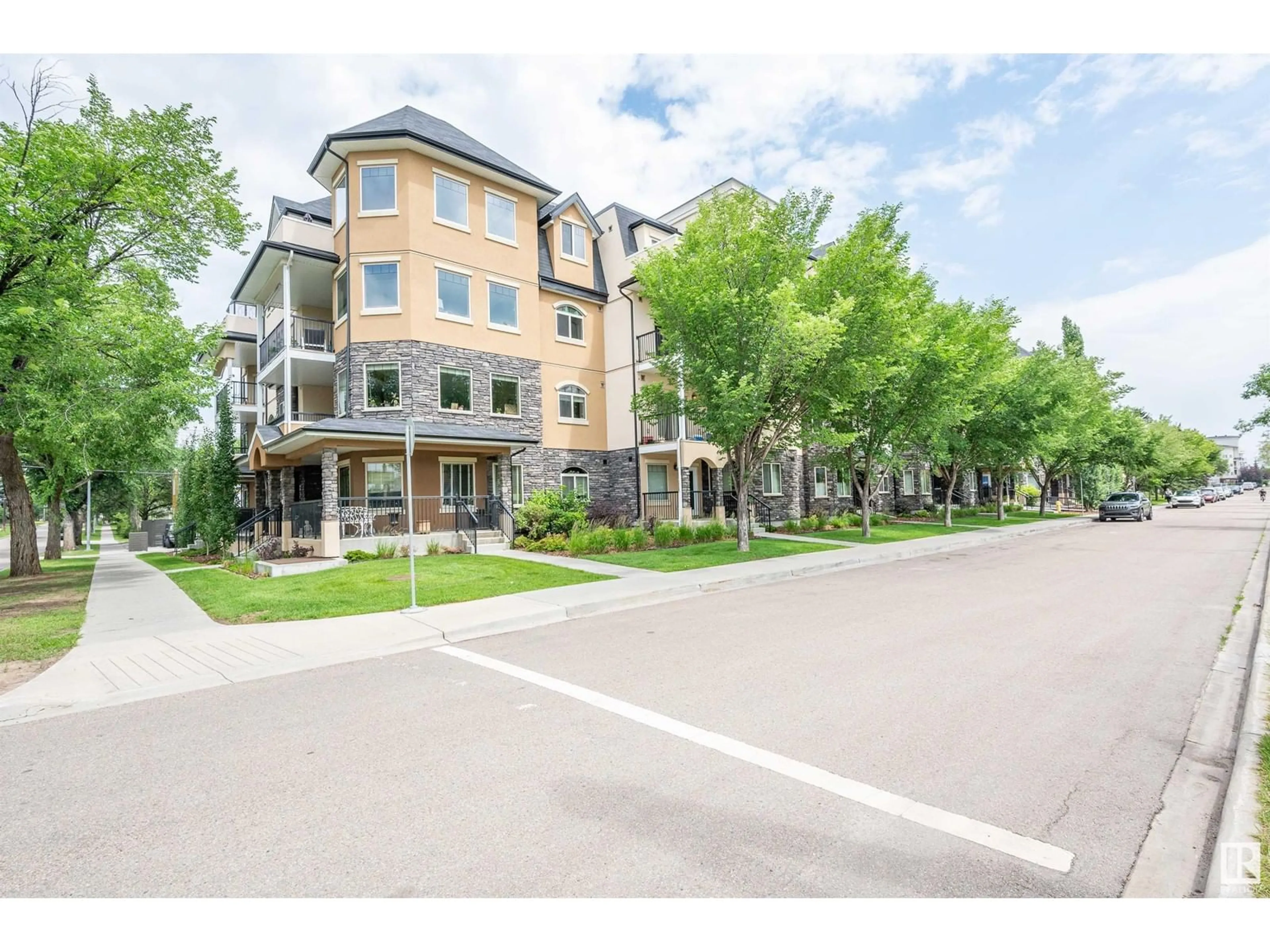 Unknown for 301 - 8730 82 AV, Edmonton Alberta T6C0Z1
