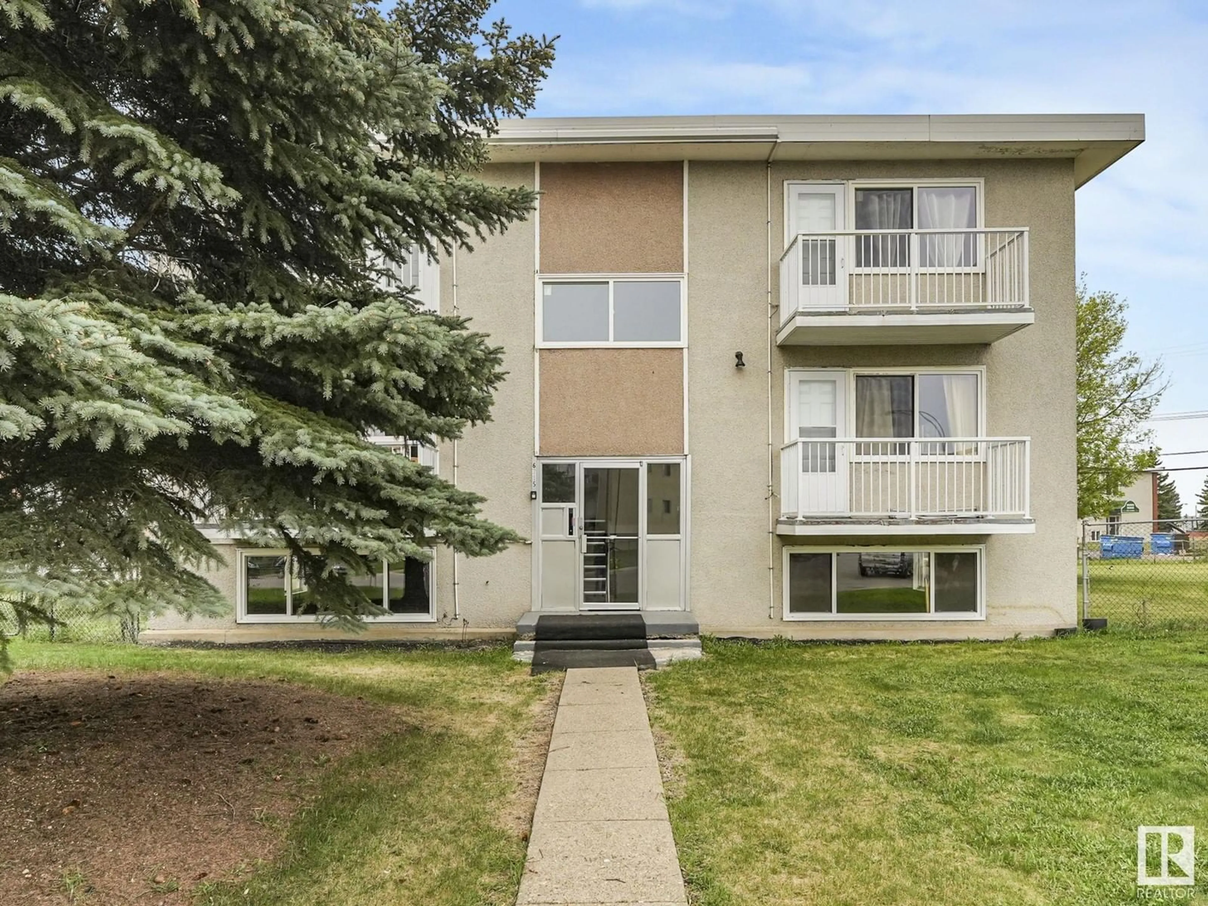 Unknown for #5 - 6715 131A AV, Edmonton Alberta T5C1Z5