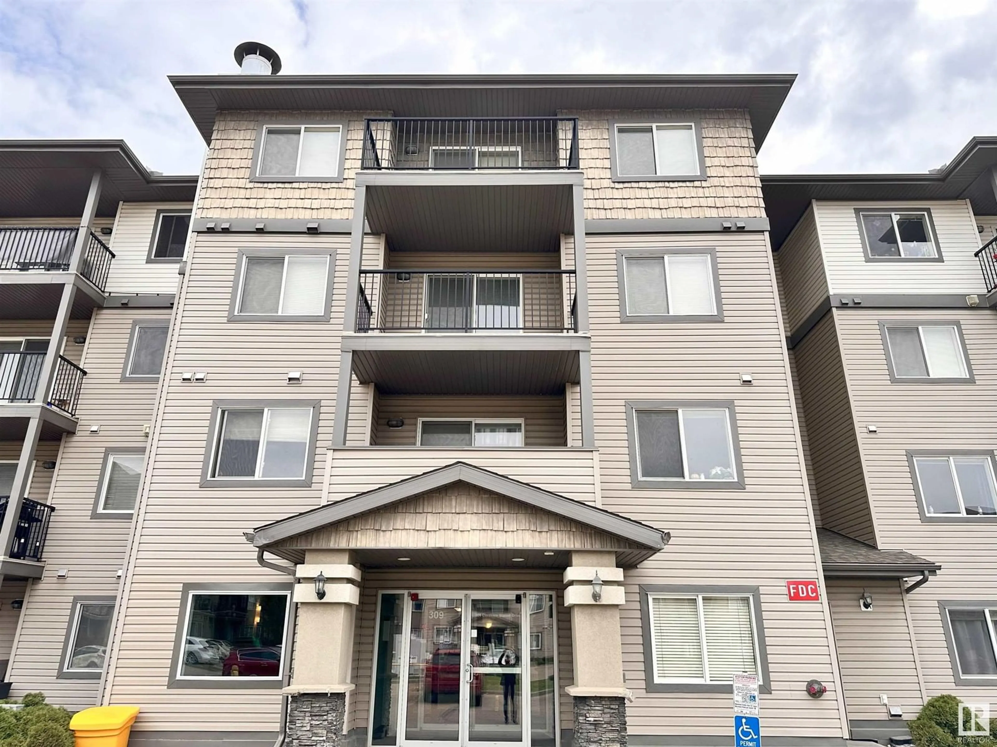 Unknown for 309 - 317 CLAREVIEW STATION DR, Edmonton Alberta T5Y0C5