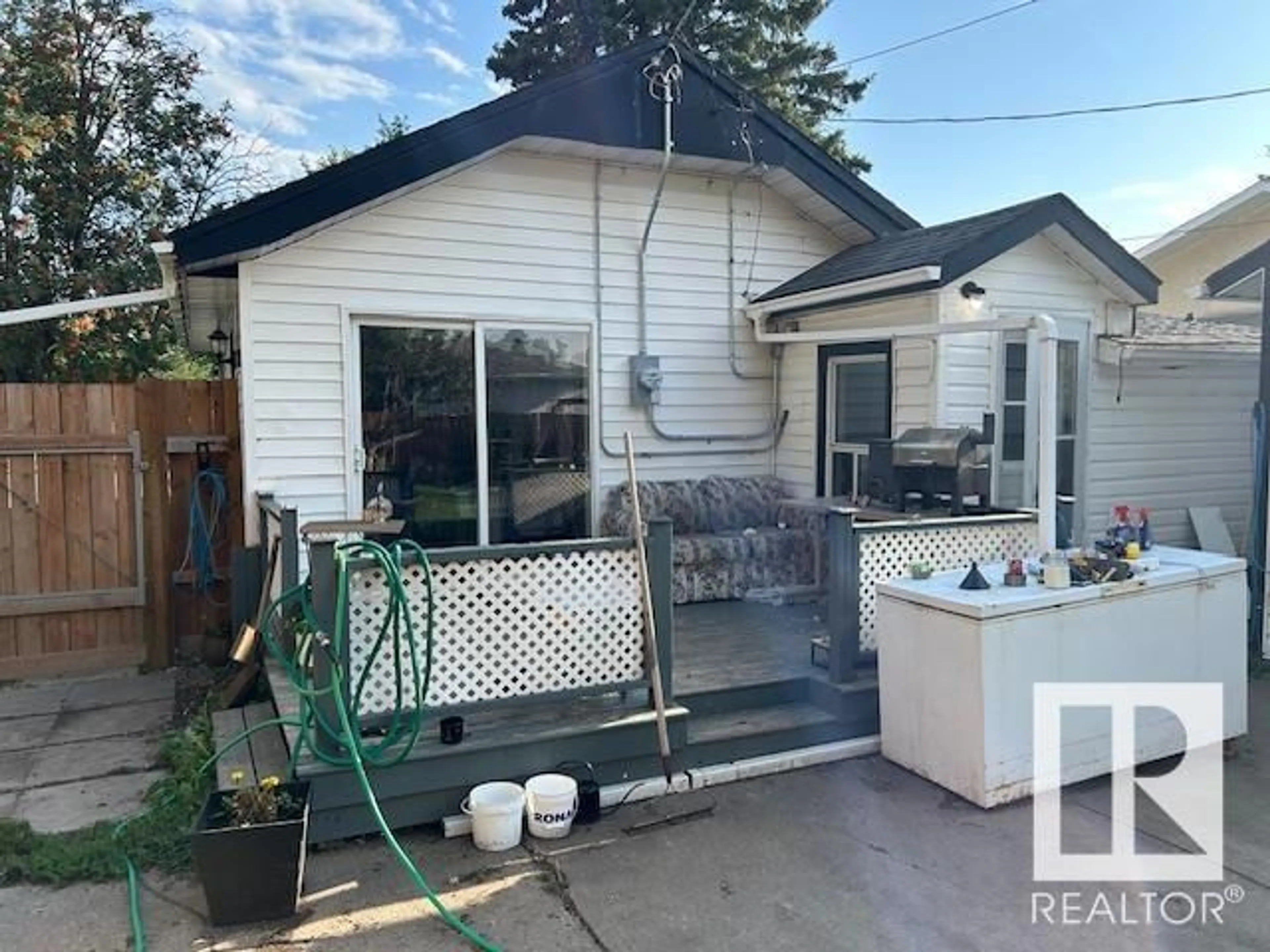 Unknown for 5602 50 AVE, Camrose Alberta T4V0T7