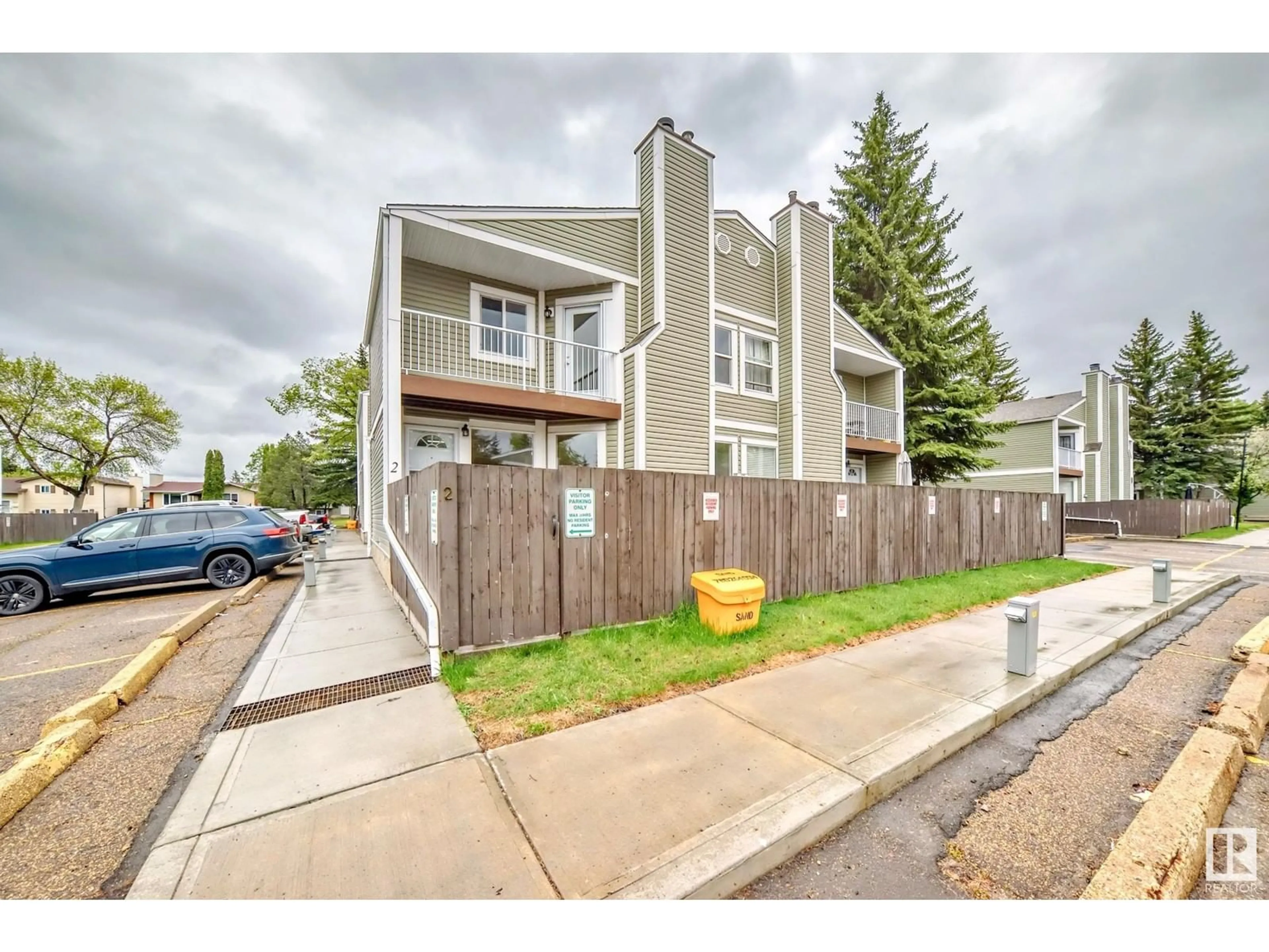 Unknown for #2 - 1820 56 ST, Edmonton Alberta T6L5L4