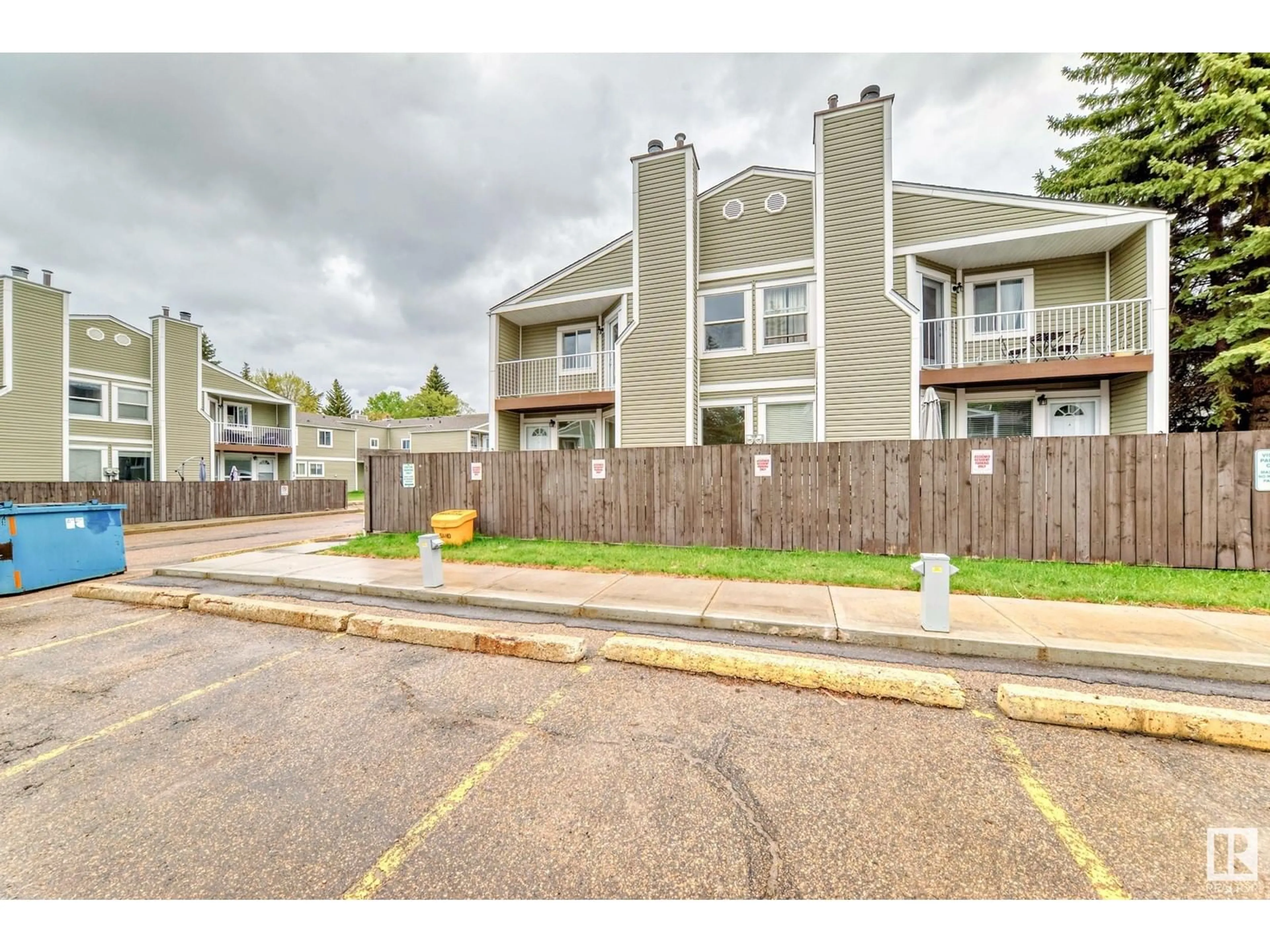 Unknown for #2 - 1820 56 ST, Edmonton Alberta T6L5L4