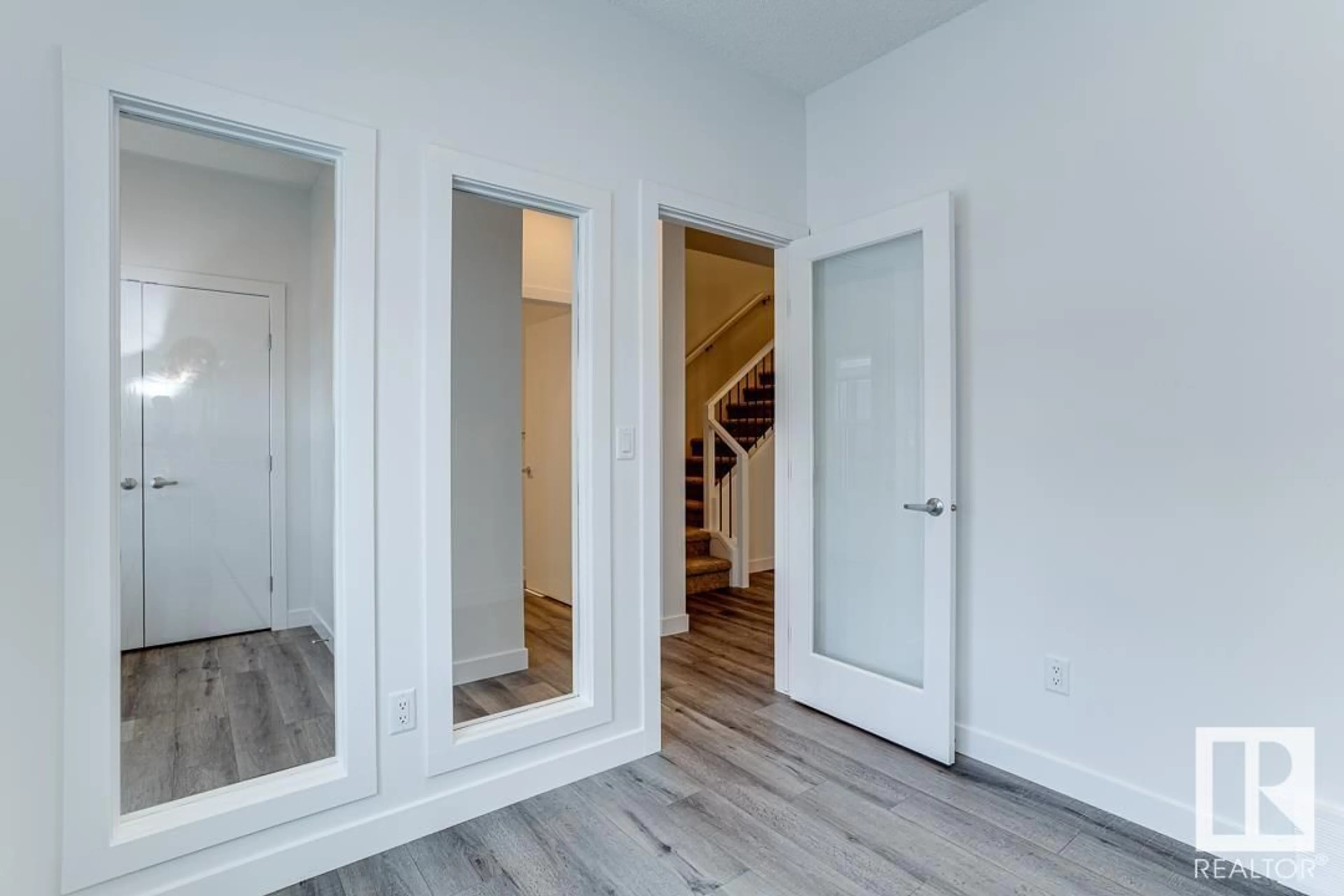 Indoor entryway for 410 BLACK STONE LI, Leduc Alberta T9E1L8