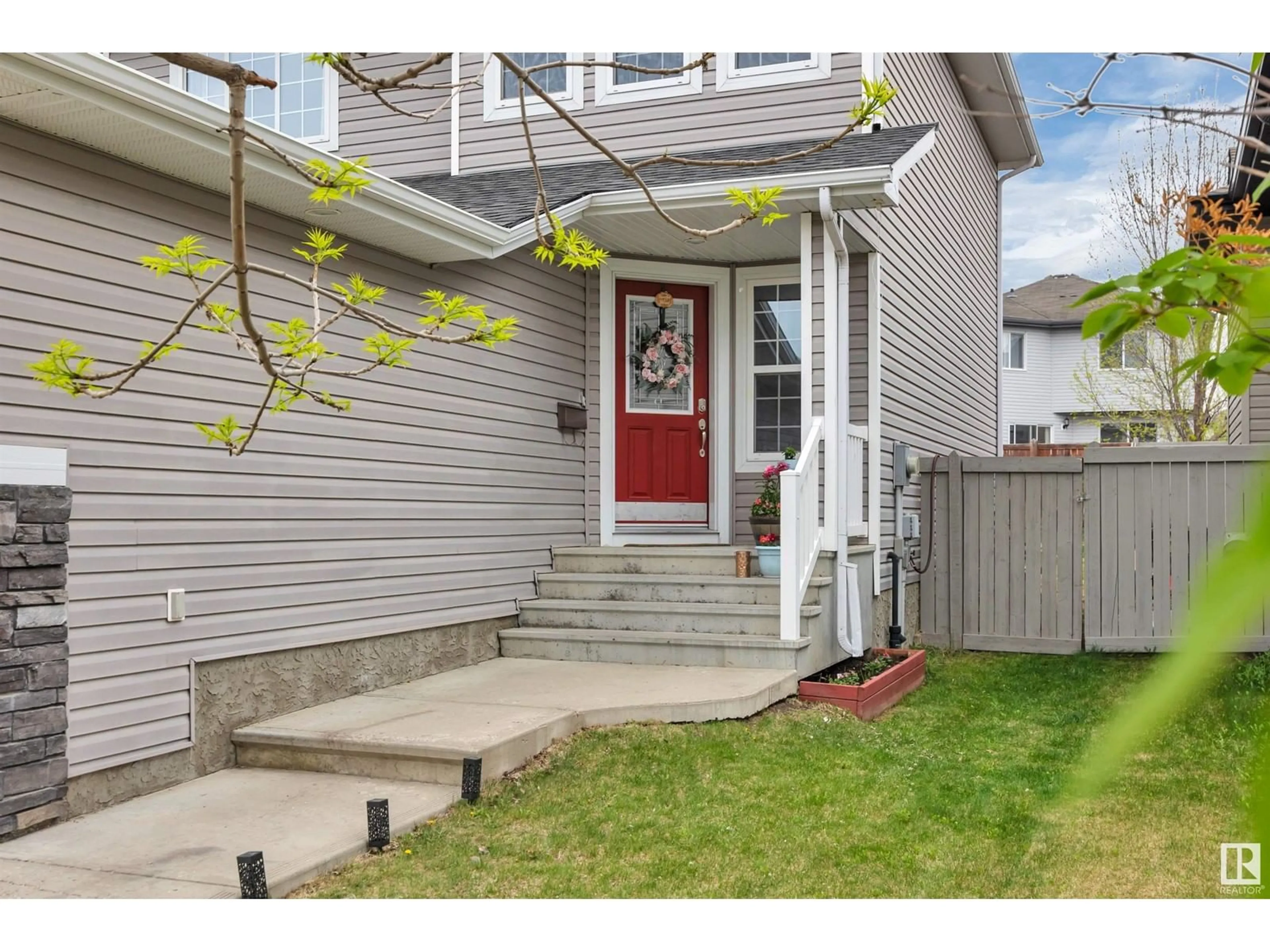 Unknown for 25 SELKIRK PL, Leduc Alberta T9E0L4