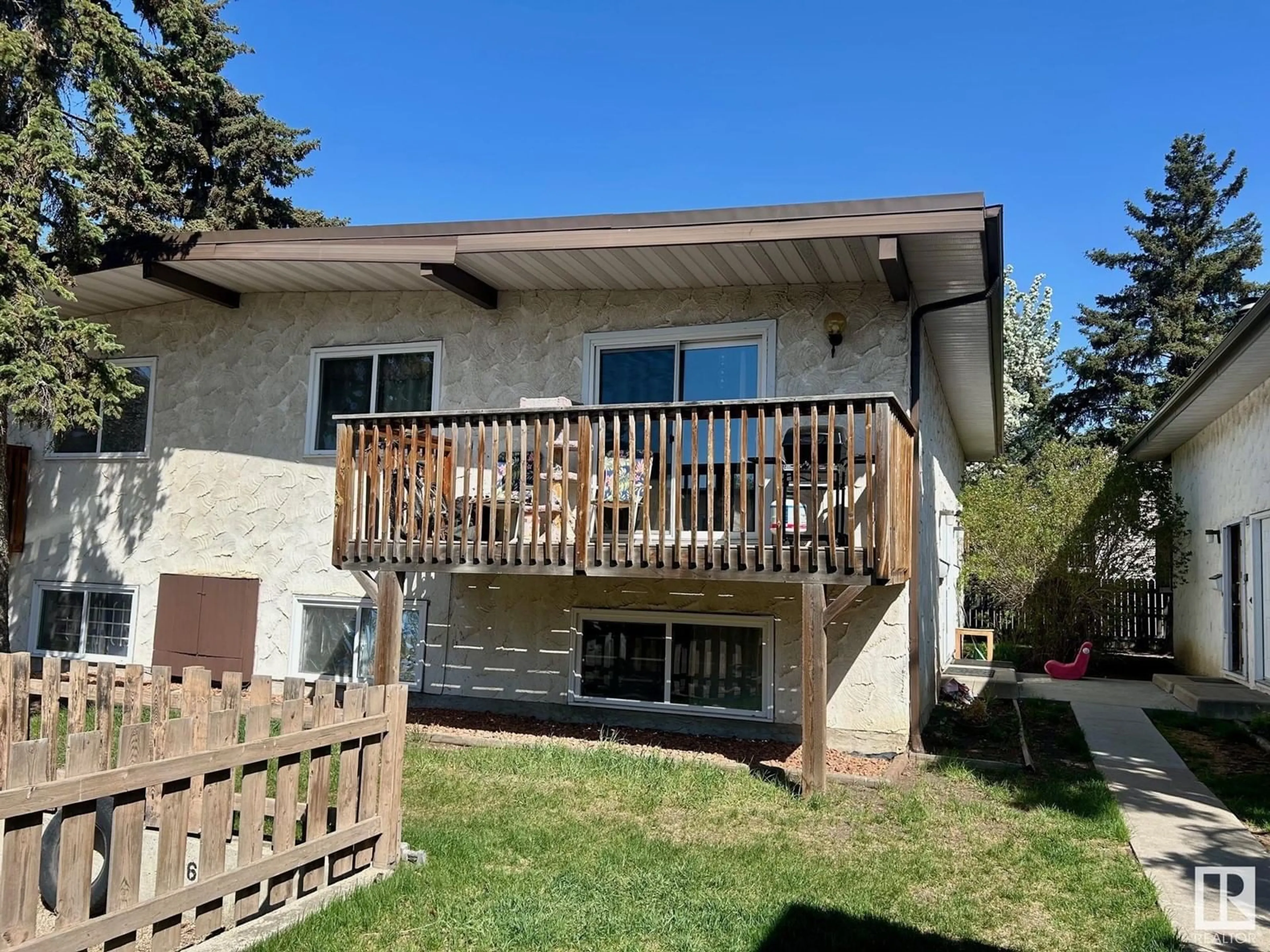 Unknown for NW - 8930B 144 AV, Edmonton Alberta T5E5V4