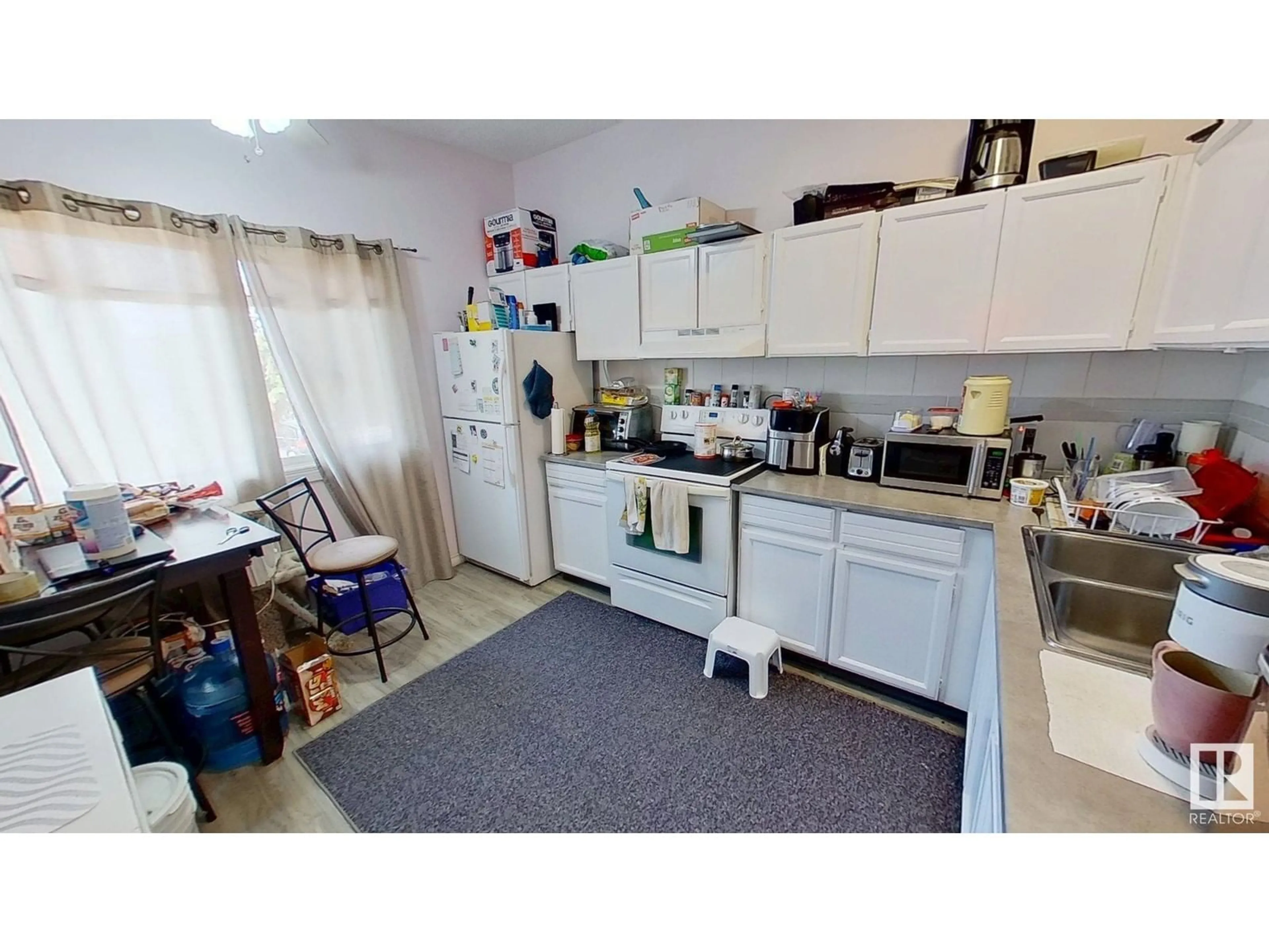 Standard kitchen, floor is not visible for NW - 8930B 144 AV, Edmonton Alberta T5E5V4