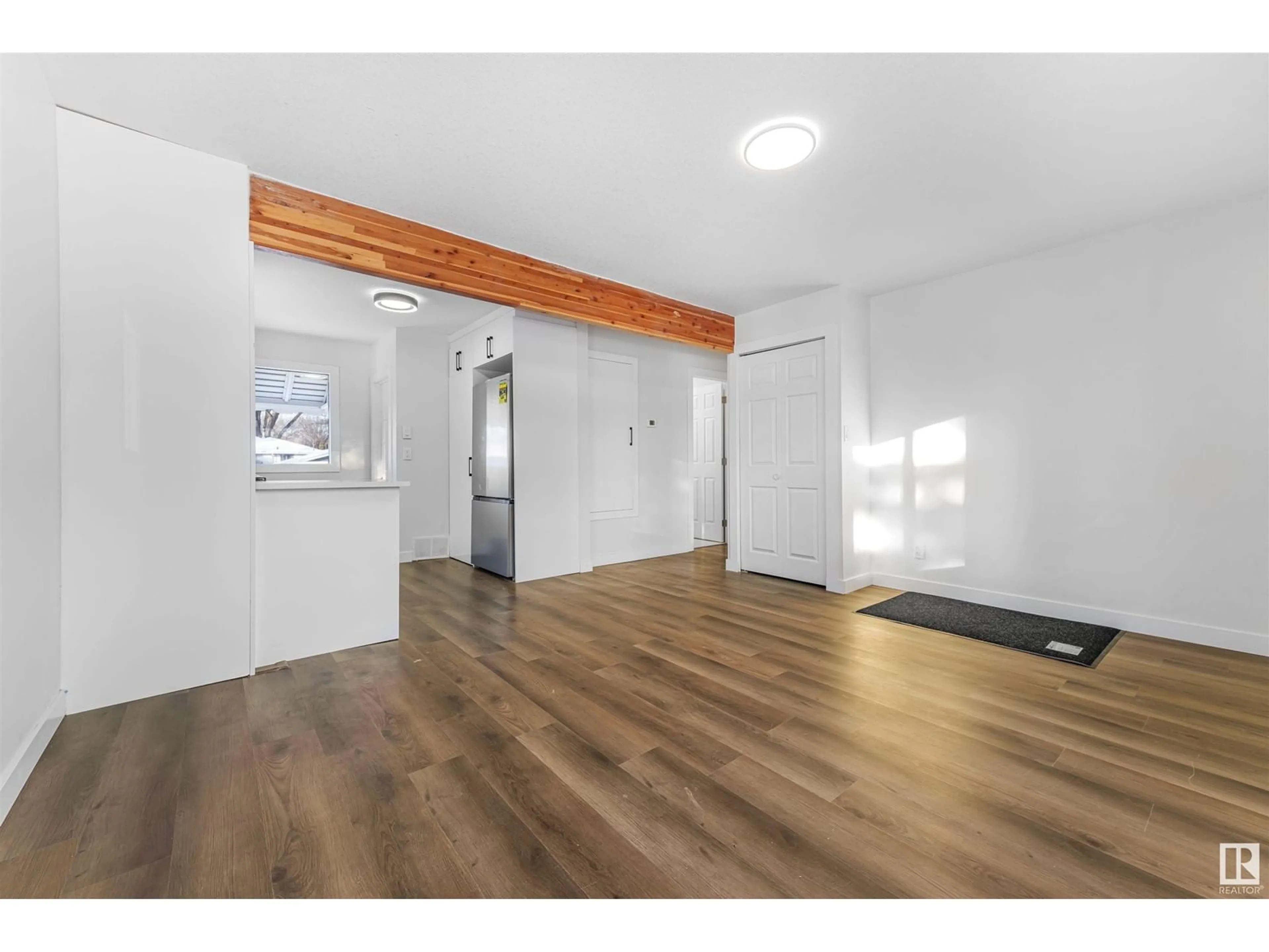 A pic of a room for NW - 11906 50 ST, Edmonton Alberta T5W3C2