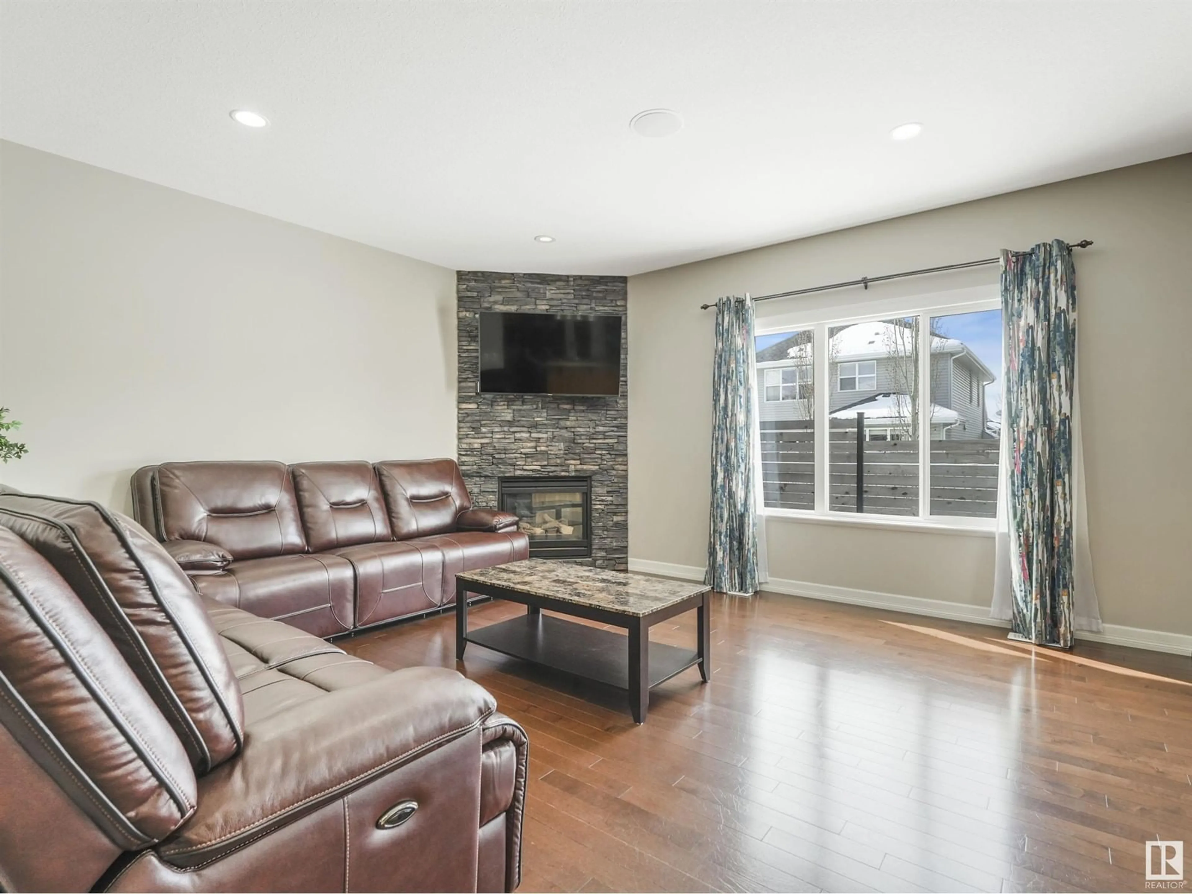 Living room with furniture, unknown for 262 SHEPPARD CI, Leduc Alberta T9E0T5