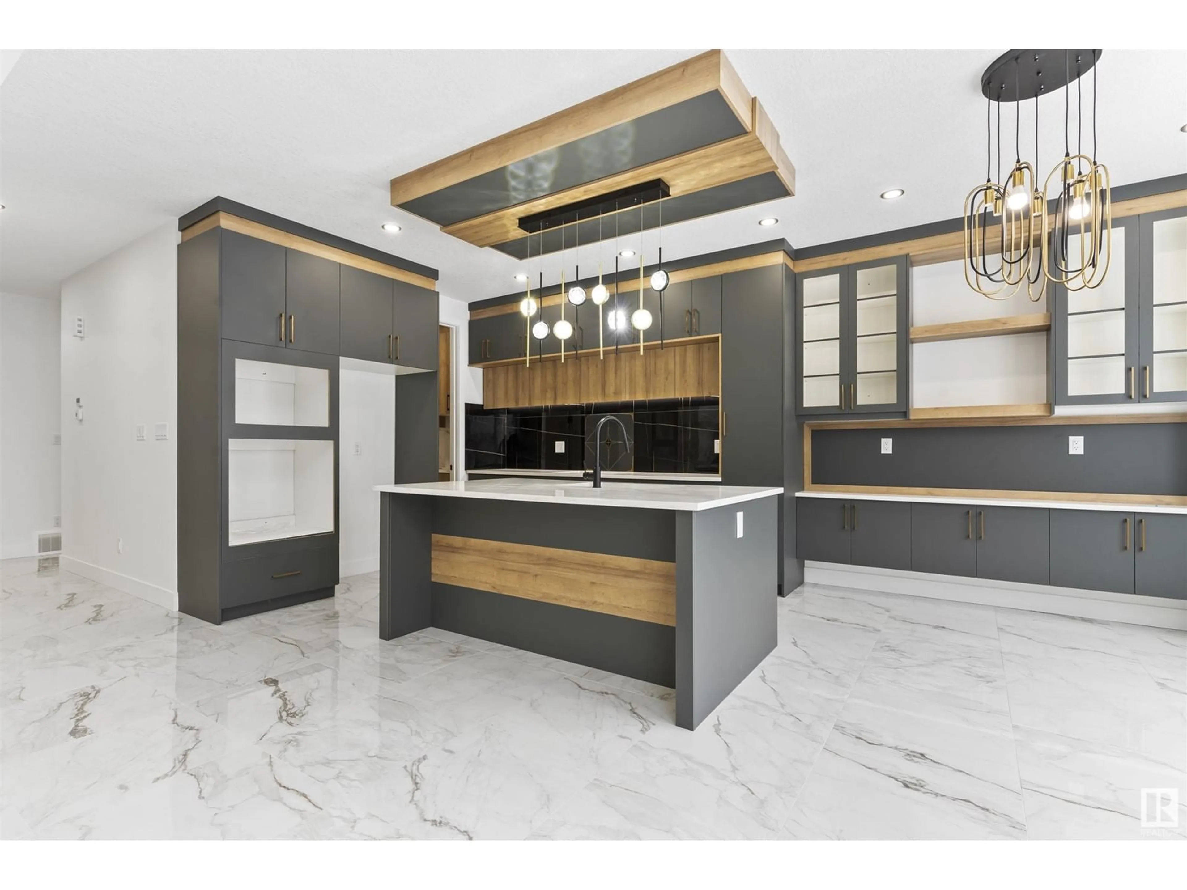Contemporary kitchen, unknown for NE - 1806 62 AVE, Rural Leduc County Alberta T4X0P5