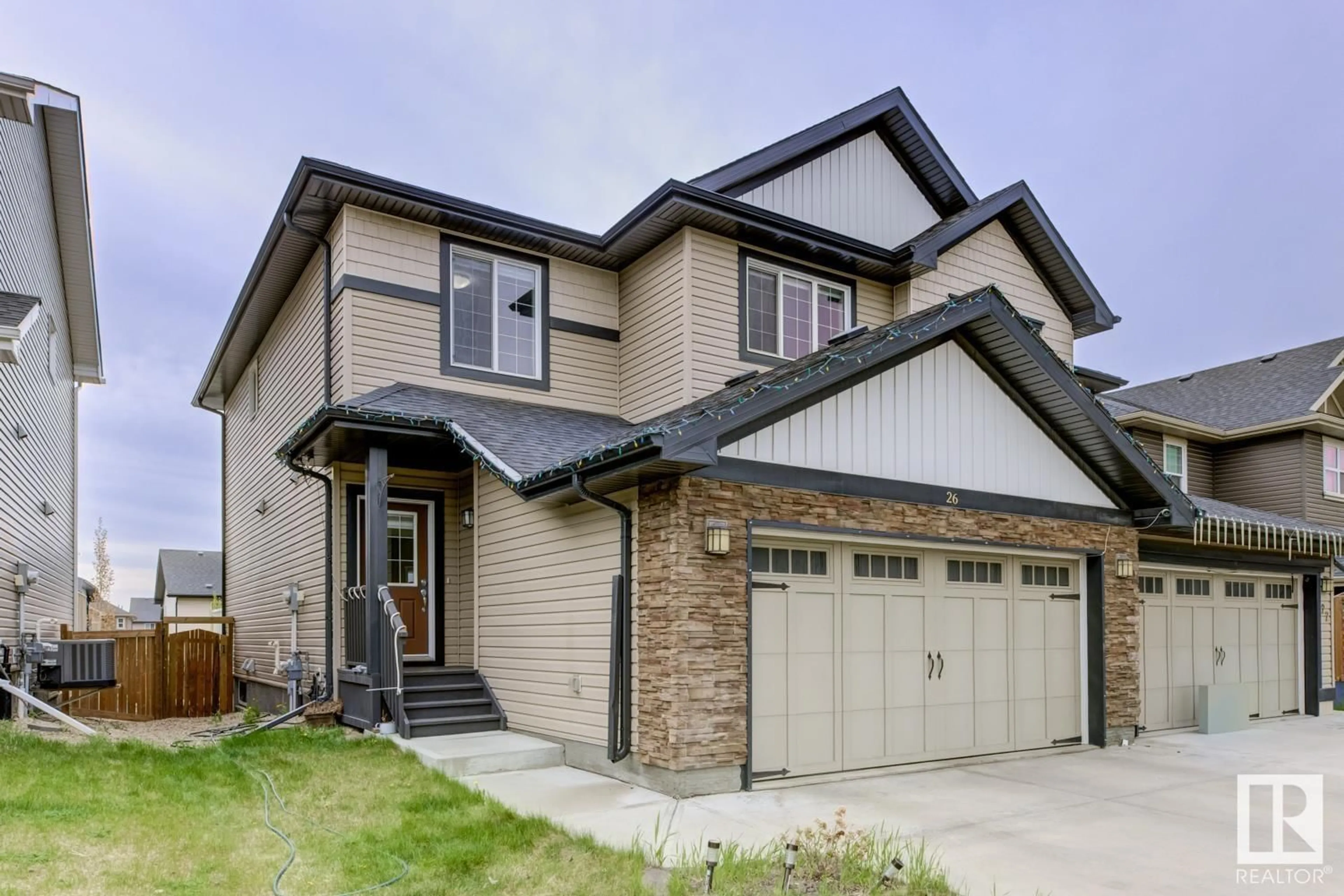 Home with brick exterior material, street for 26 AMBLESIDE WY, Sherwood Park Alberta T8H1A5