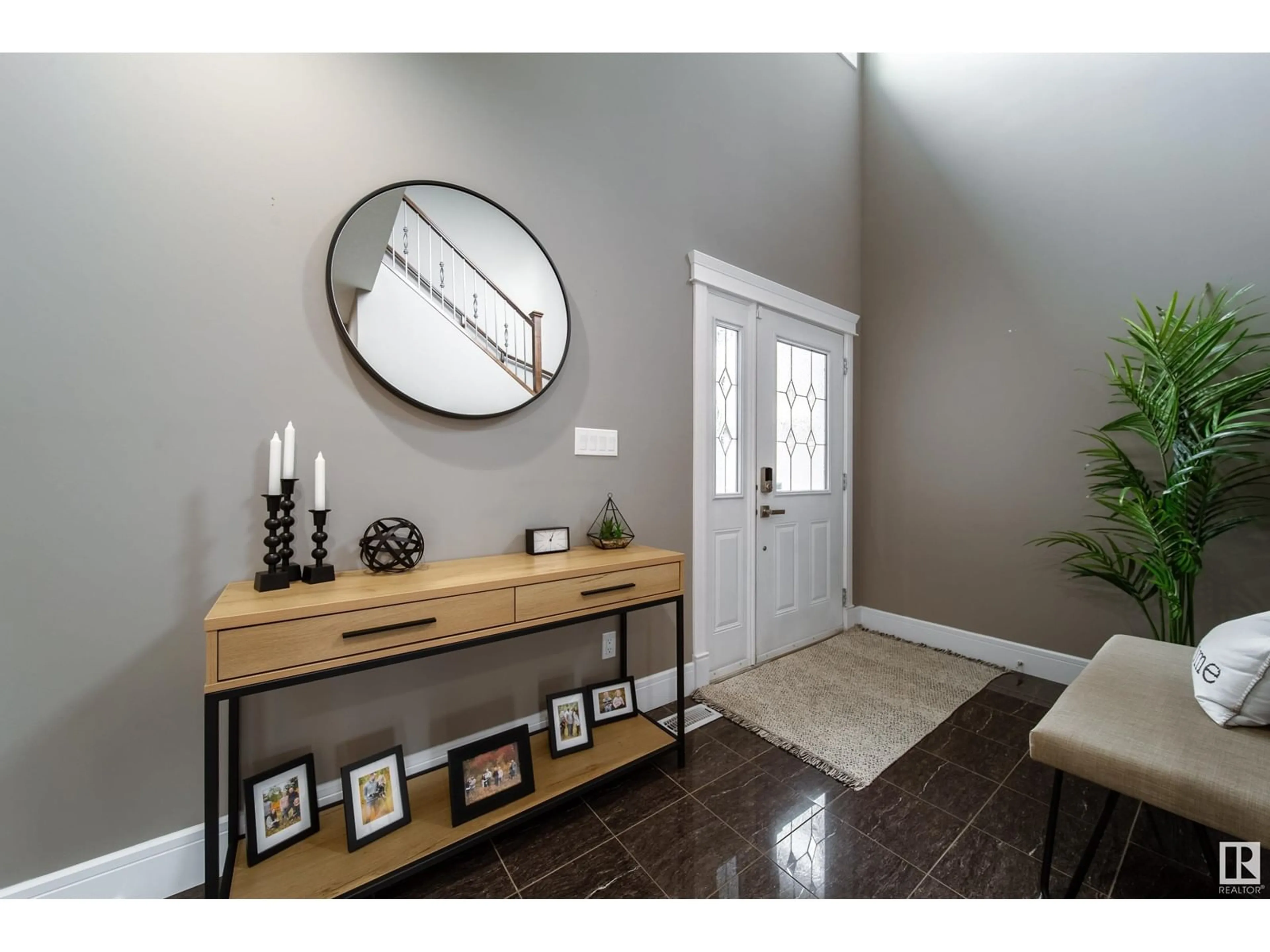 Indoor entryway for 152 DURRAND BN, Fort Saskatchewan Alberta T8L0M8