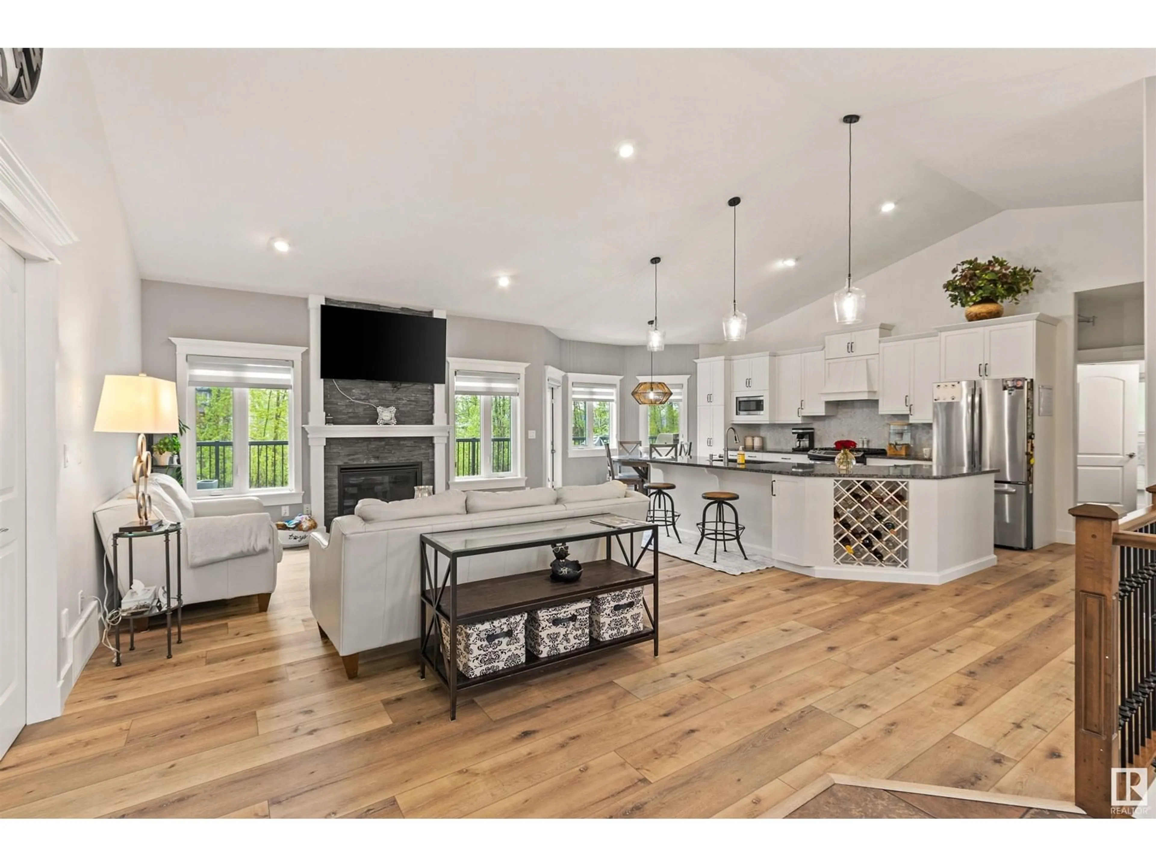 Open concept kitchen, unknown for 73 - 404 49119 RR, Rural Brazeau County Alberta T7A0B9