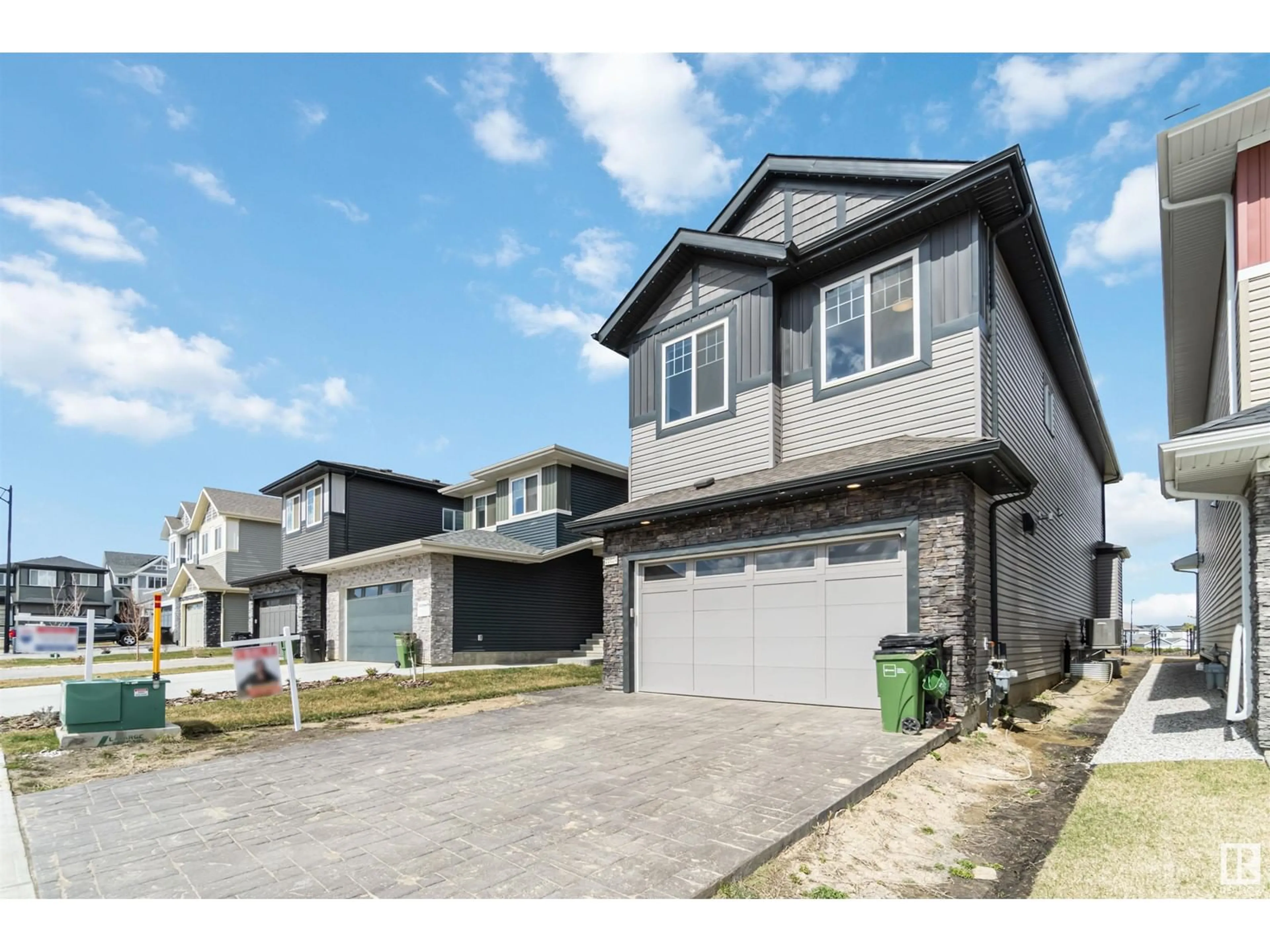 Unknown for 21024 128 AV, Edmonton Alberta T5V1C0