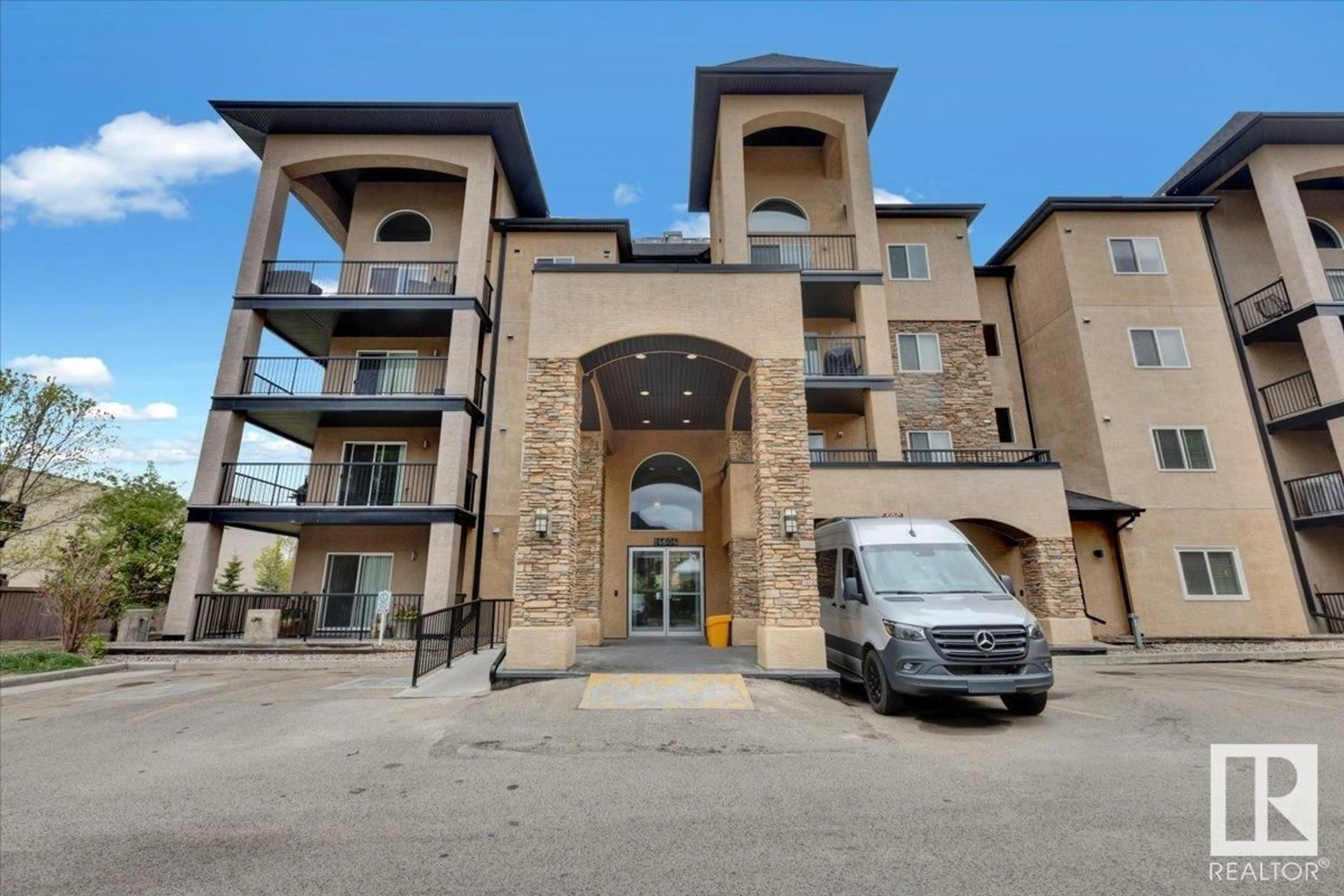 A pic from outside/outdoor area/front of a property/back of a property/a pic from drone, building for #405 - 14604 125 ST, Edmonton Alberta T5X0B4