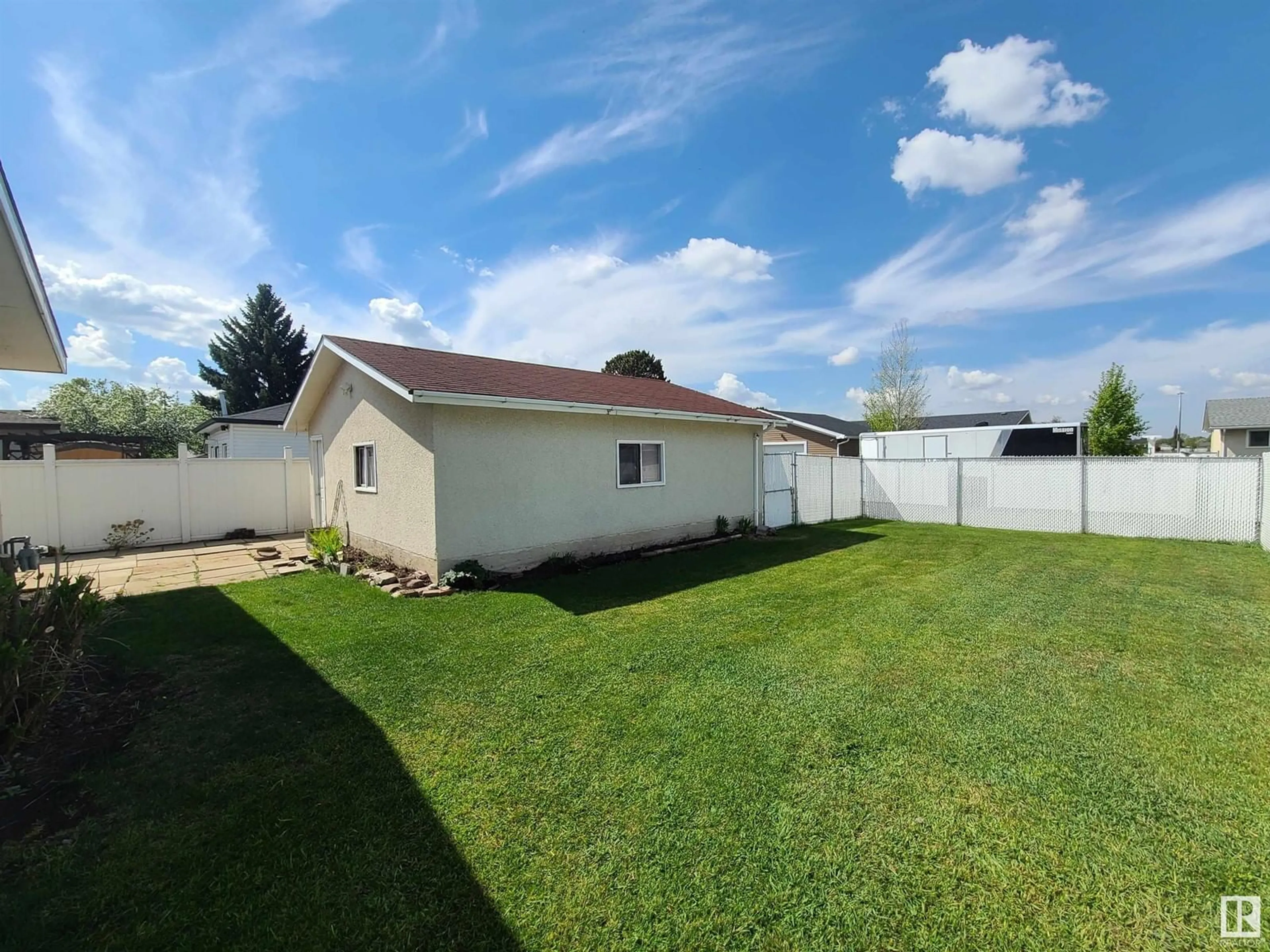 Unknown for 15116 75A ST NW, Edmonton Alberta T5C1A7