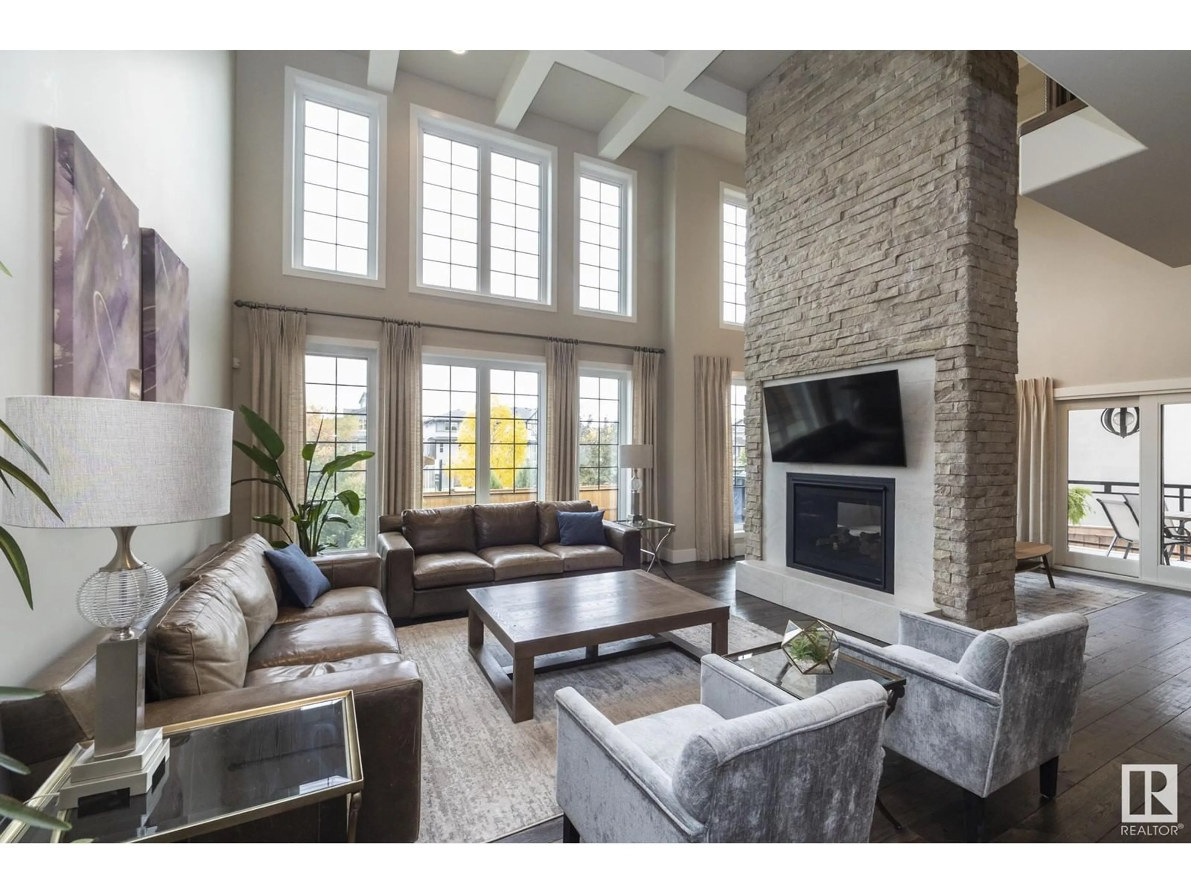 Living room with furniture, unknown for 605 HOWATT DR, Edmonton Alberta T6W2T6