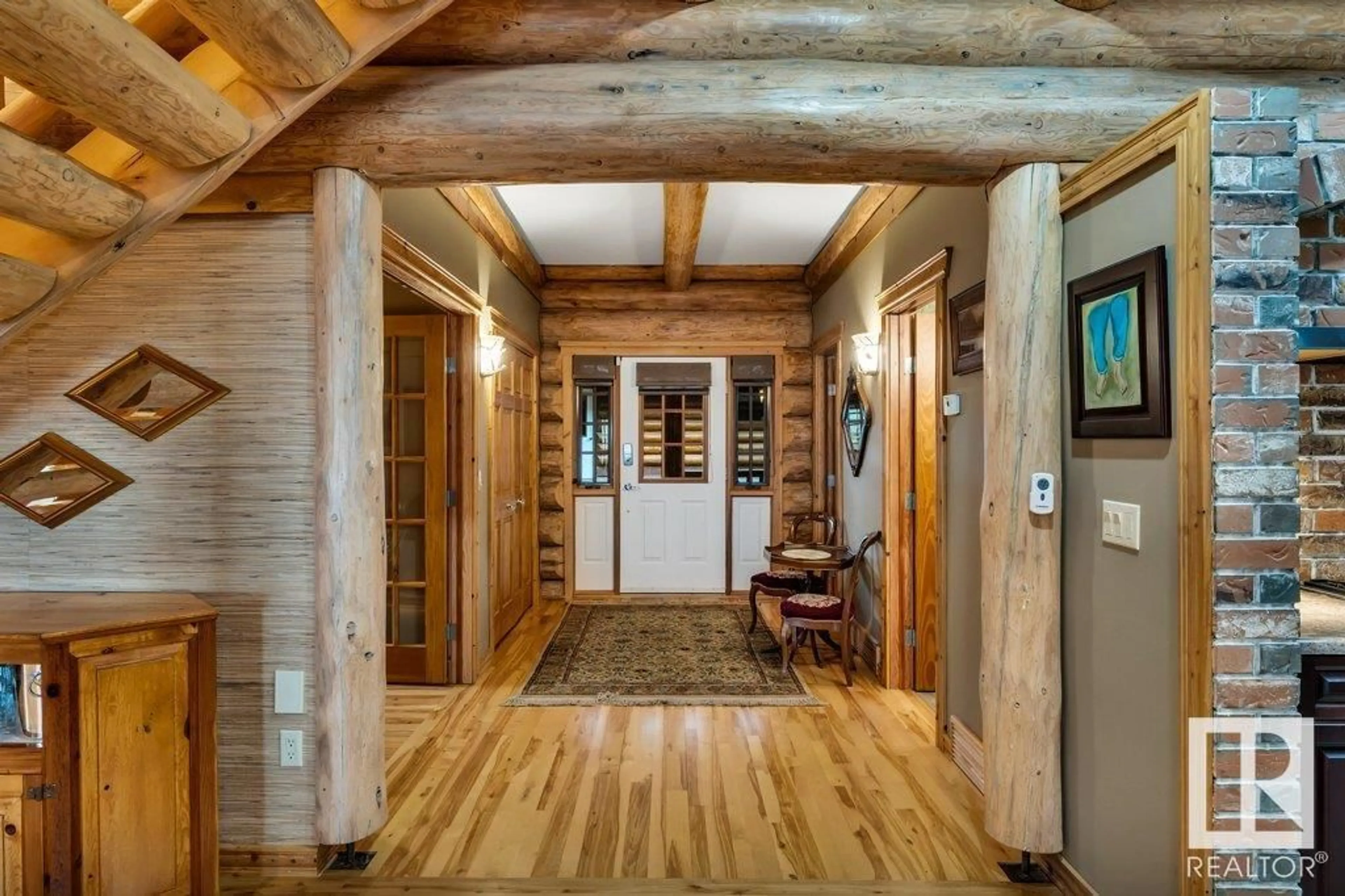 Indoor foyer for S.V. Grandview - 59 LAKESHORE DRIVE, Rural Wetaskiwin County Alberta T0C2V0