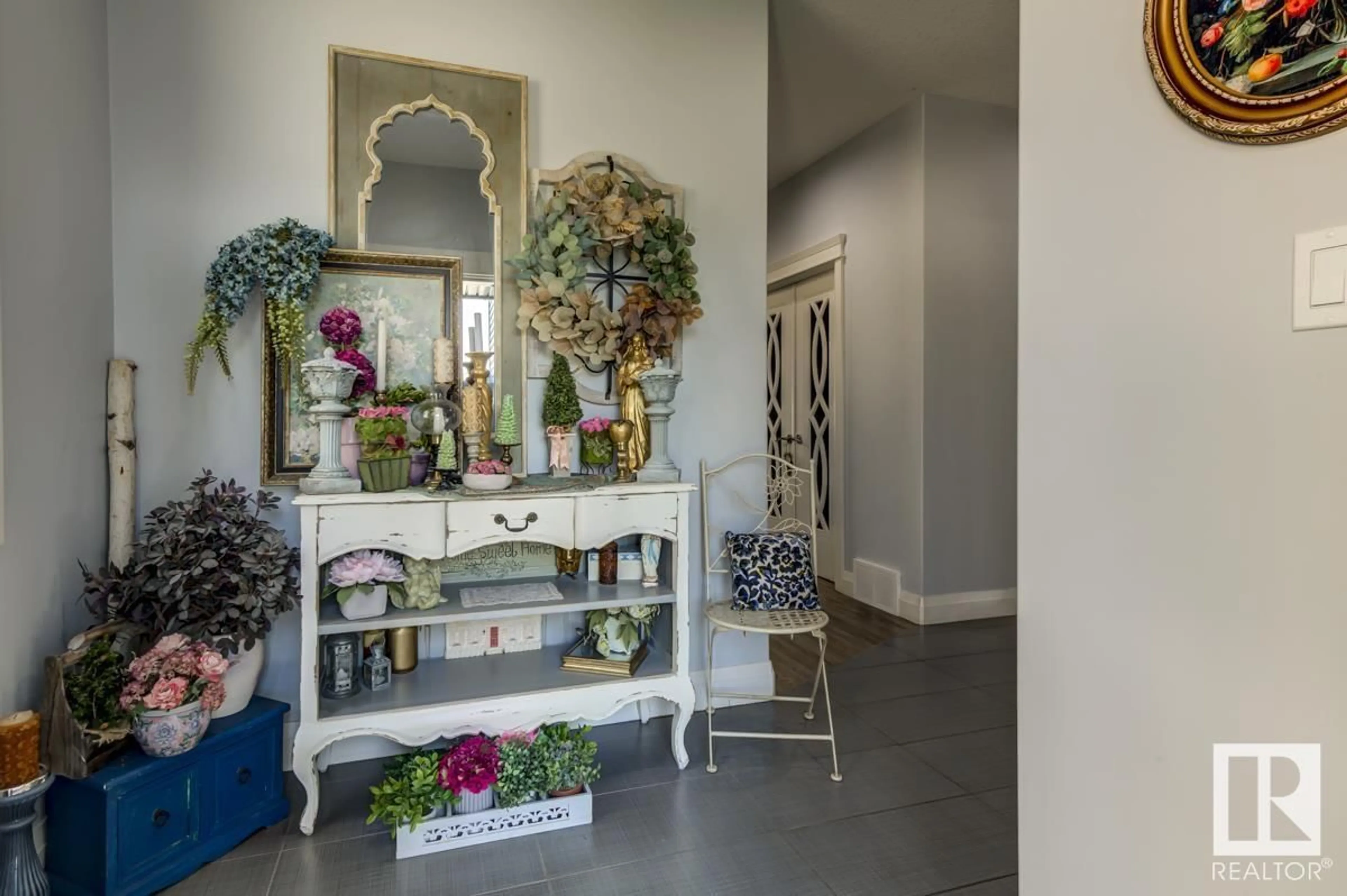 Indoor entryway for 1216 FOXWOOD CR, Sherwood Park Alberta T8A4T9