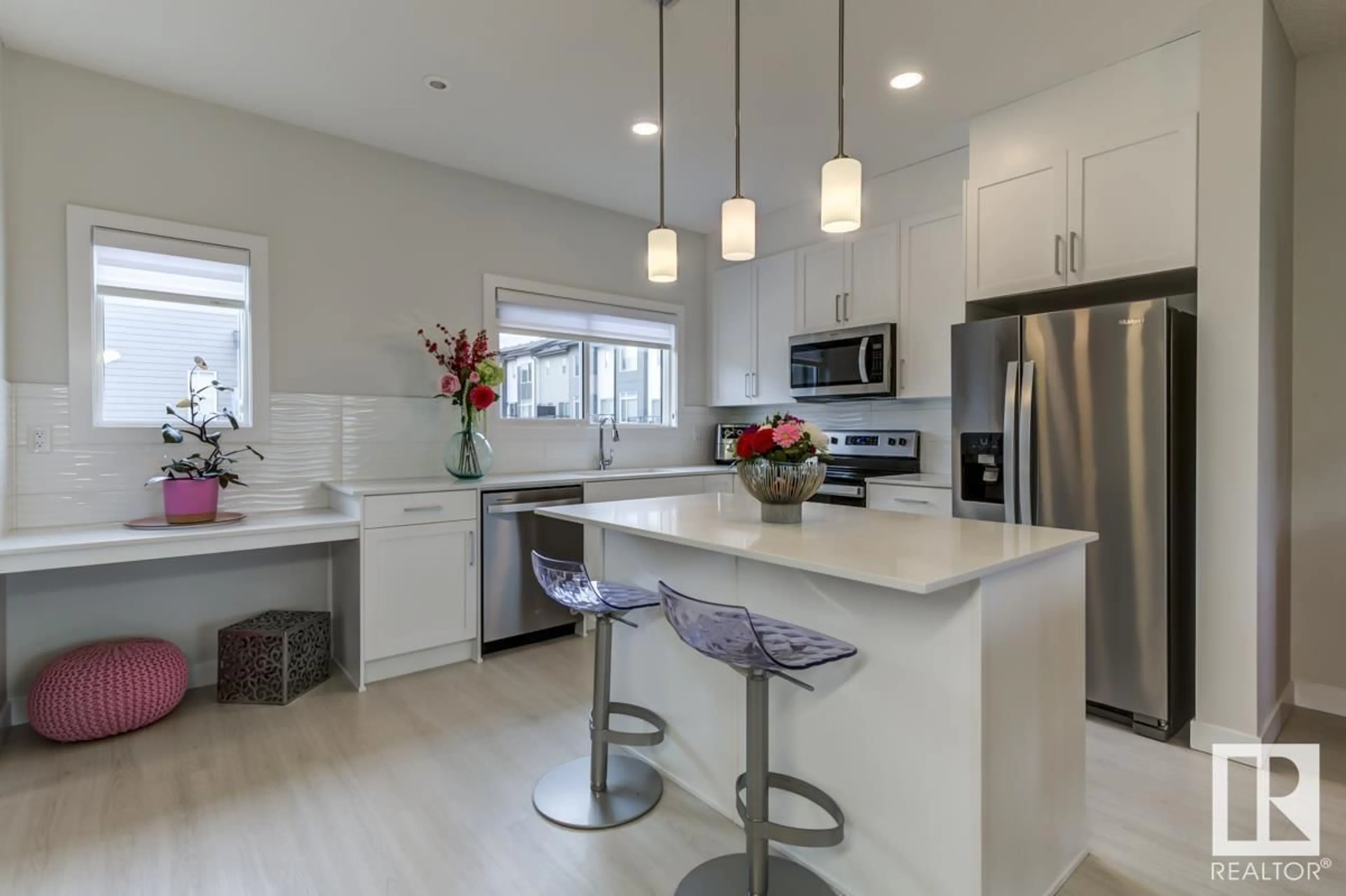 Open concept kitchen, unknown for 804 - 126 WELSH DR, Edmonton Alberta T6X1Y8
