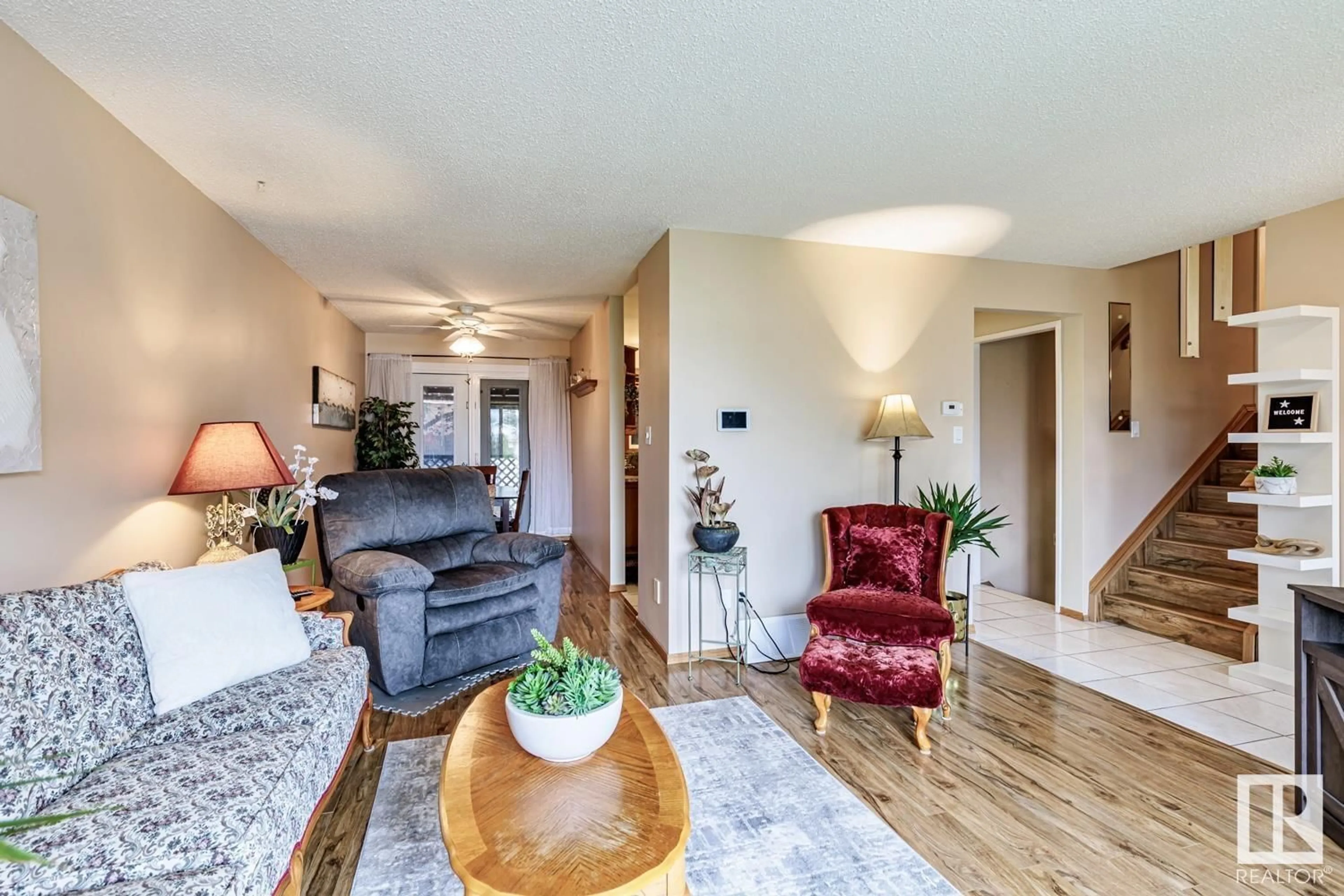 Living room with furniture, unknown for 6723 40 AV NW, Edmonton Alberta T6K1R9