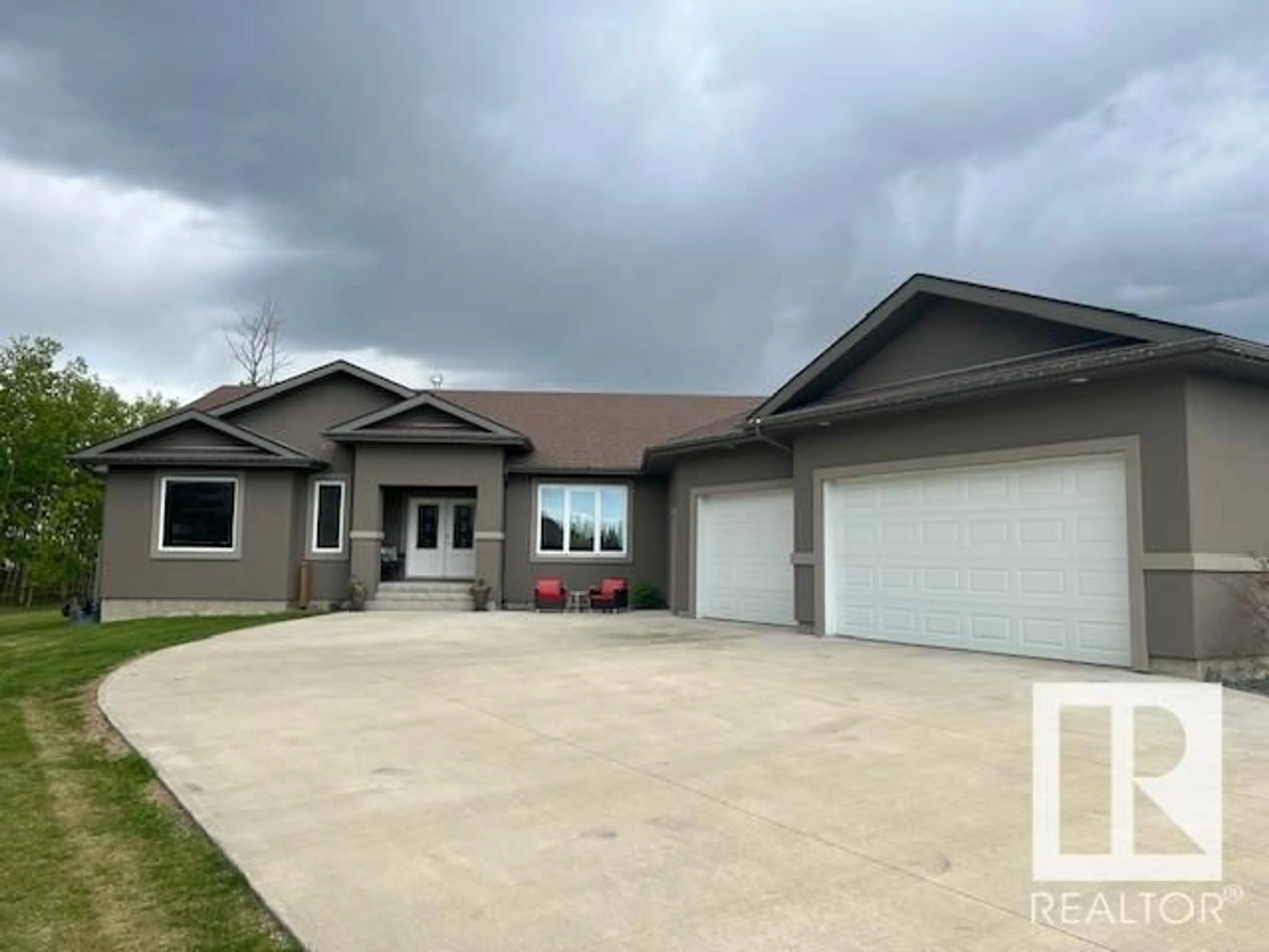 Home with vinyl exterior material, water/lake/river/ocean view for 57 26323 TWP ROAD 532 A, Rural Parkland County Alberta T7X4M1