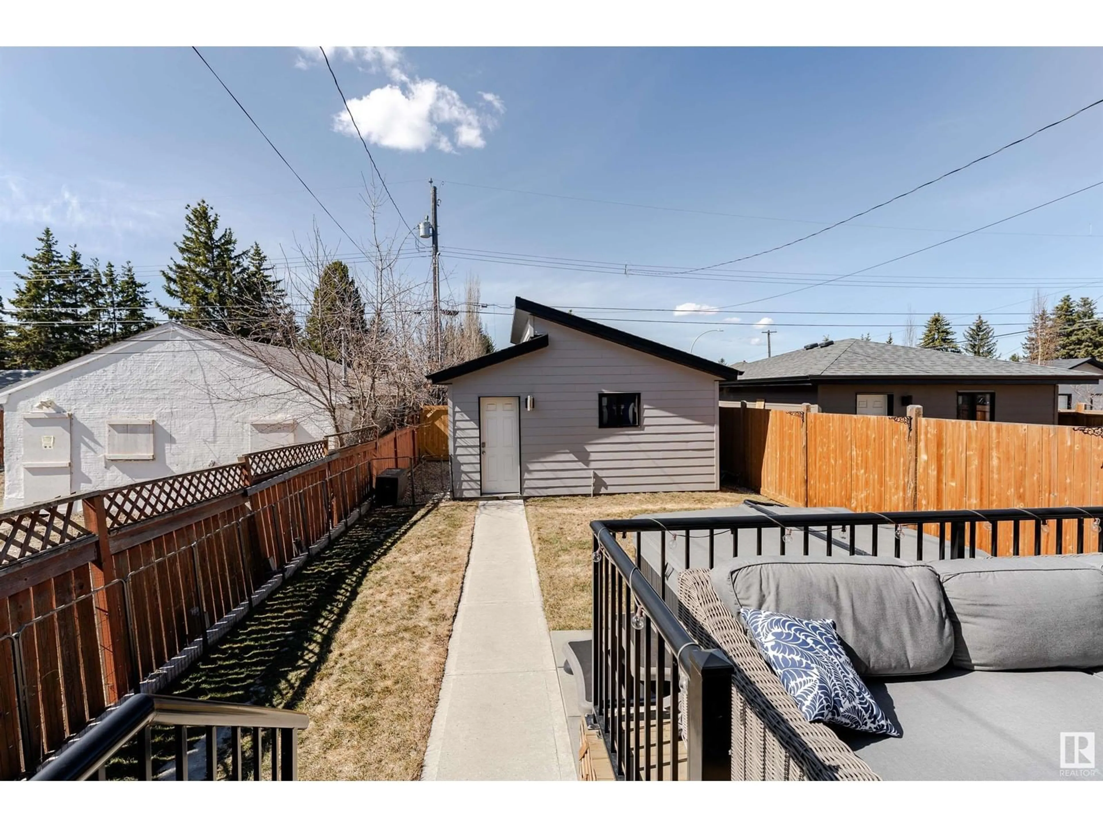 Patio, street for 9838 159 ST NW, Edmonton Alberta T5P2Z5