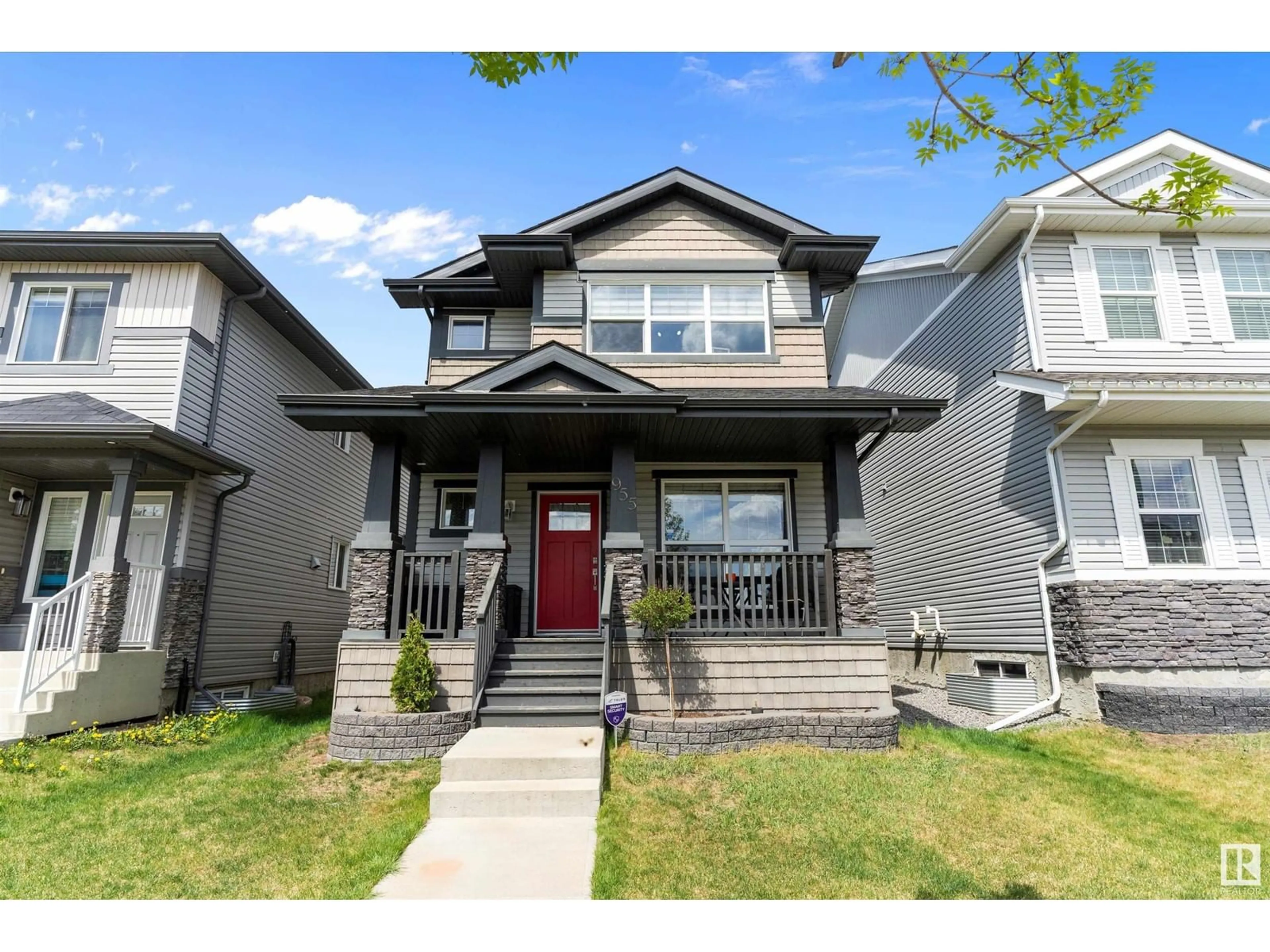 Home with vinyl exterior material, street for 955 CRYSTALLINA NERA WY, Edmonton Alberta T5Z0K3