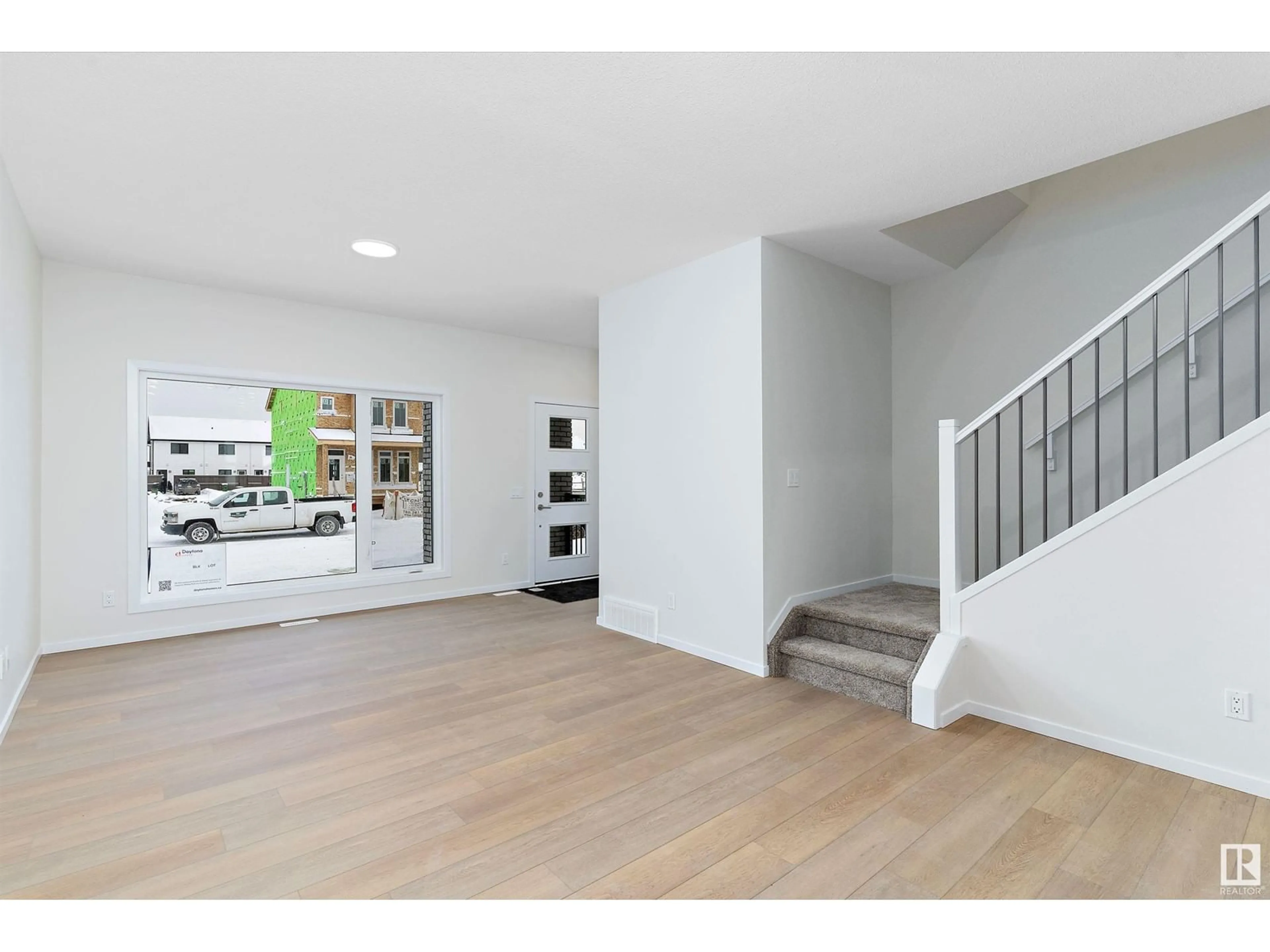 Unknown for NW - 8648 EDGEMONT LINK, Edmonton Alberta T6M3G4