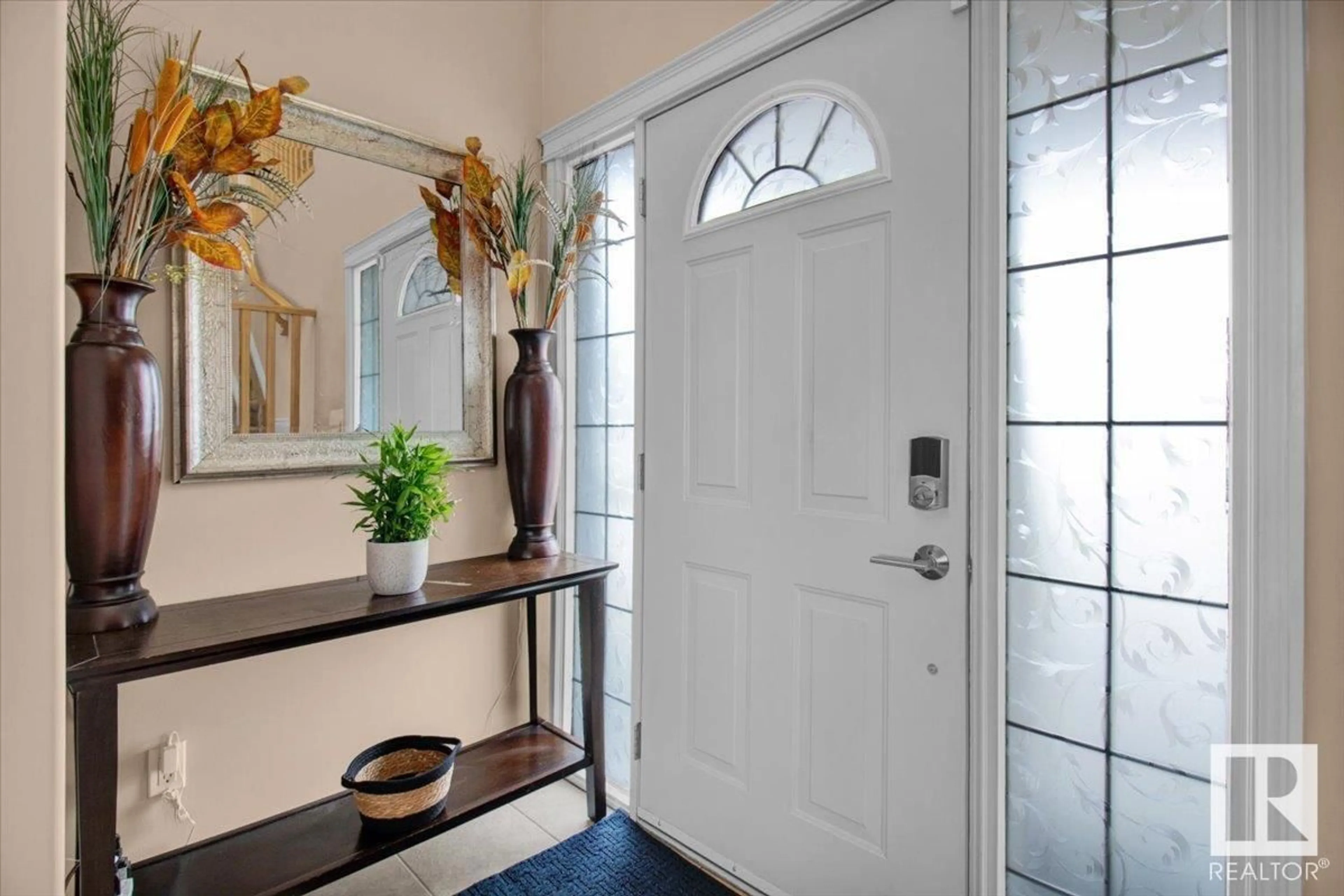 Indoor entryway for 10724 183 AV, Edmonton Alberta T5X6E2