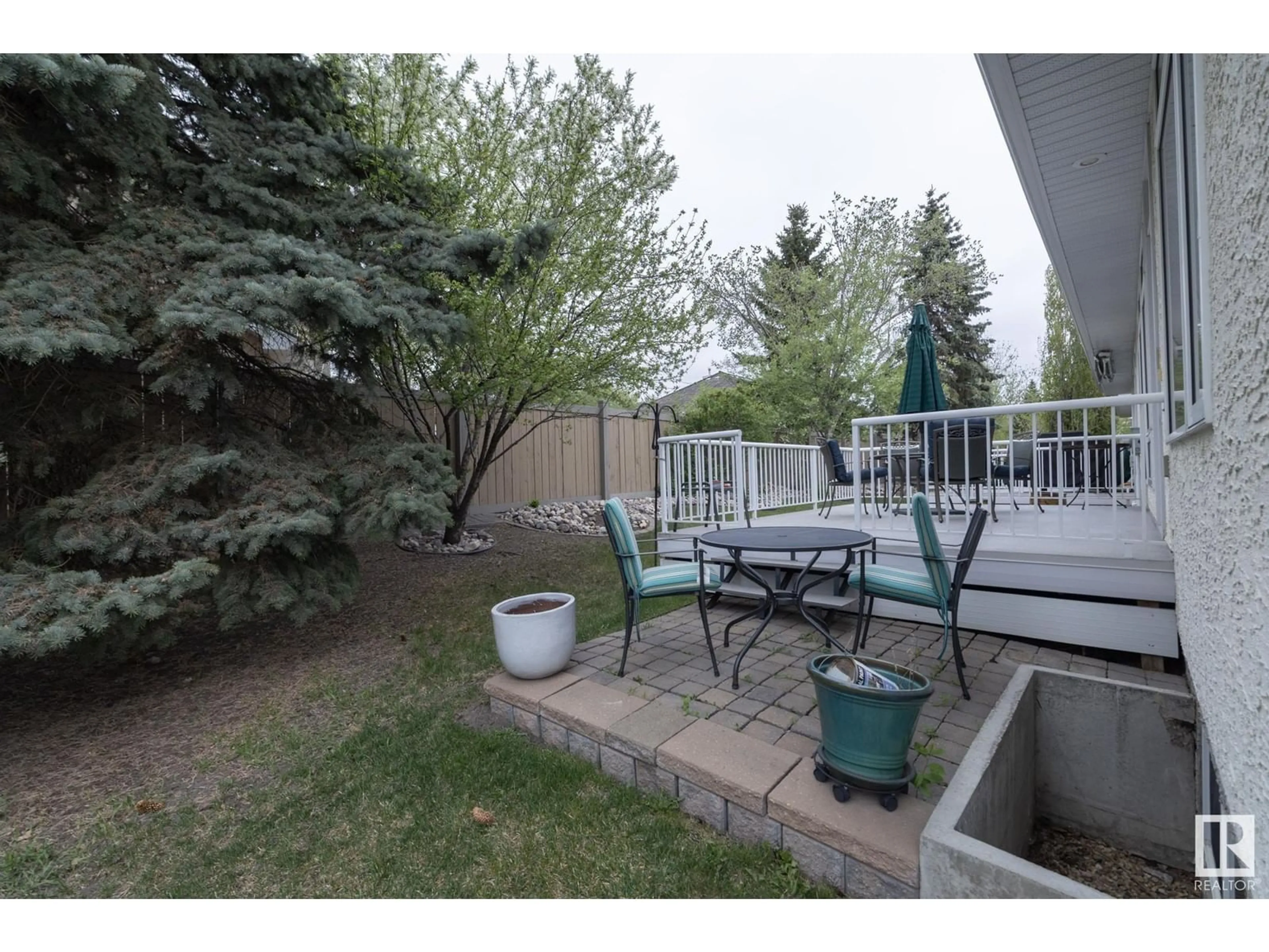 Patio, unknown for #3 - 1008 BUTTERWORTH PT, Edmonton Alberta T6R2S3