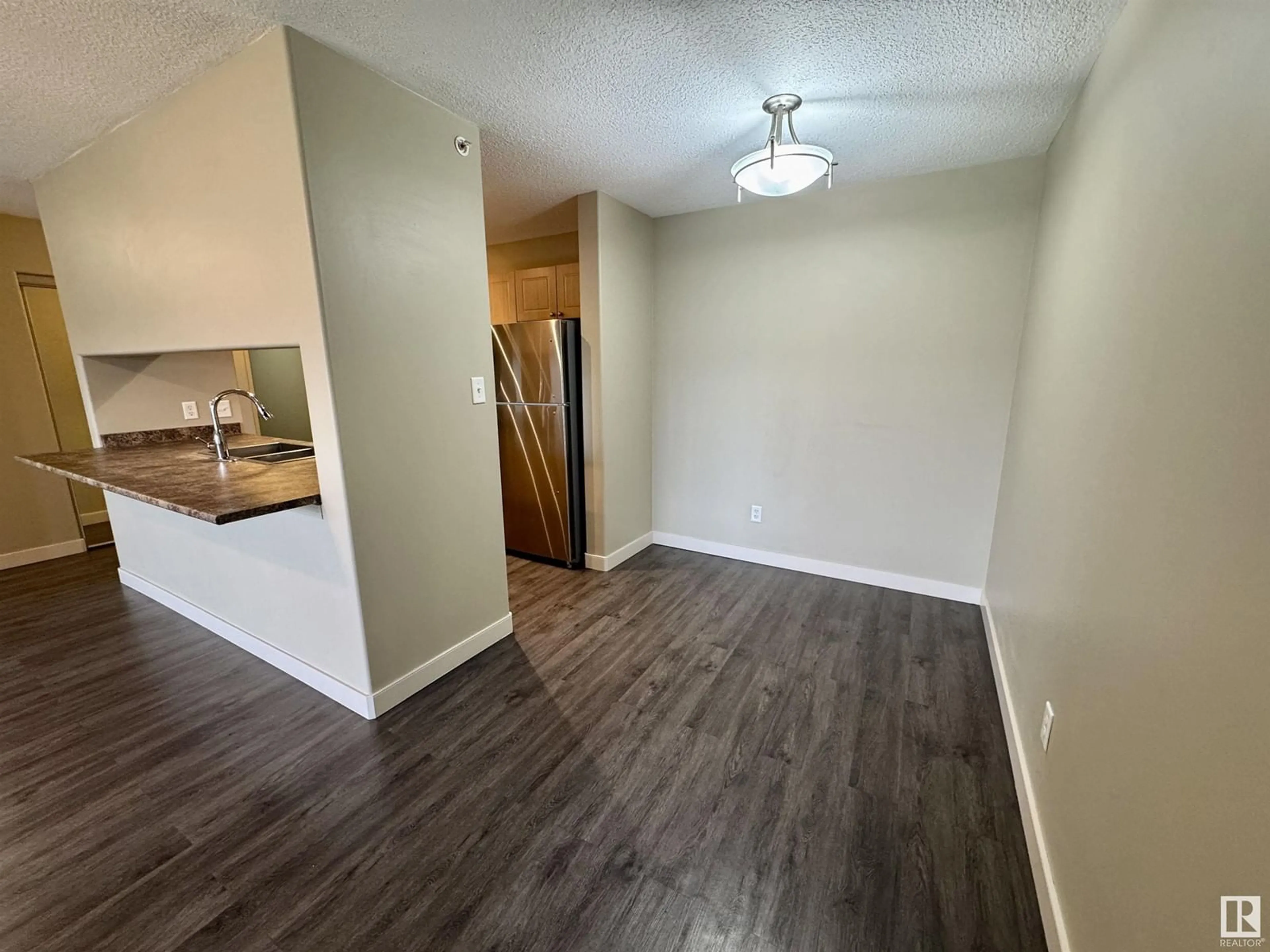 A pic of a room for 70 - 417 WOODSMERE, Fort Saskatchewan Alberta T8L4R8