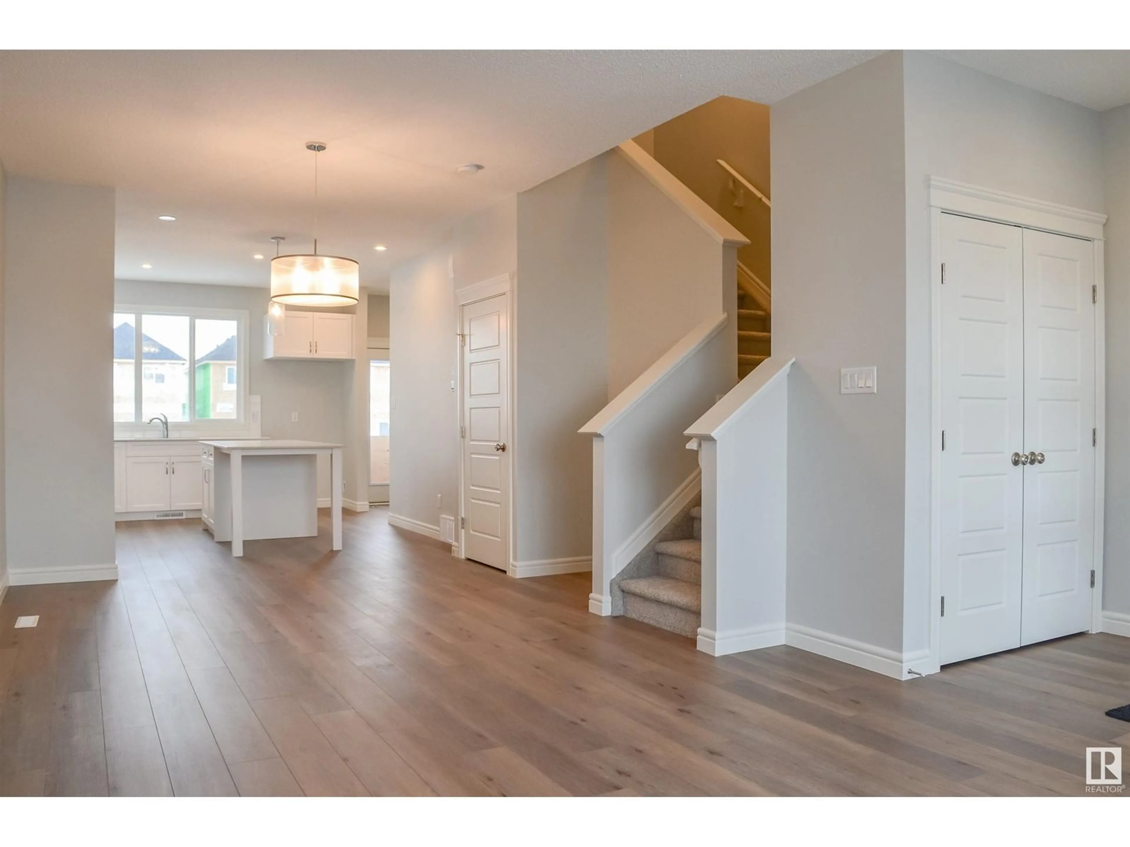 Unknown for 1208 KESWICK DR, Edmonton Alberta T6W4J9