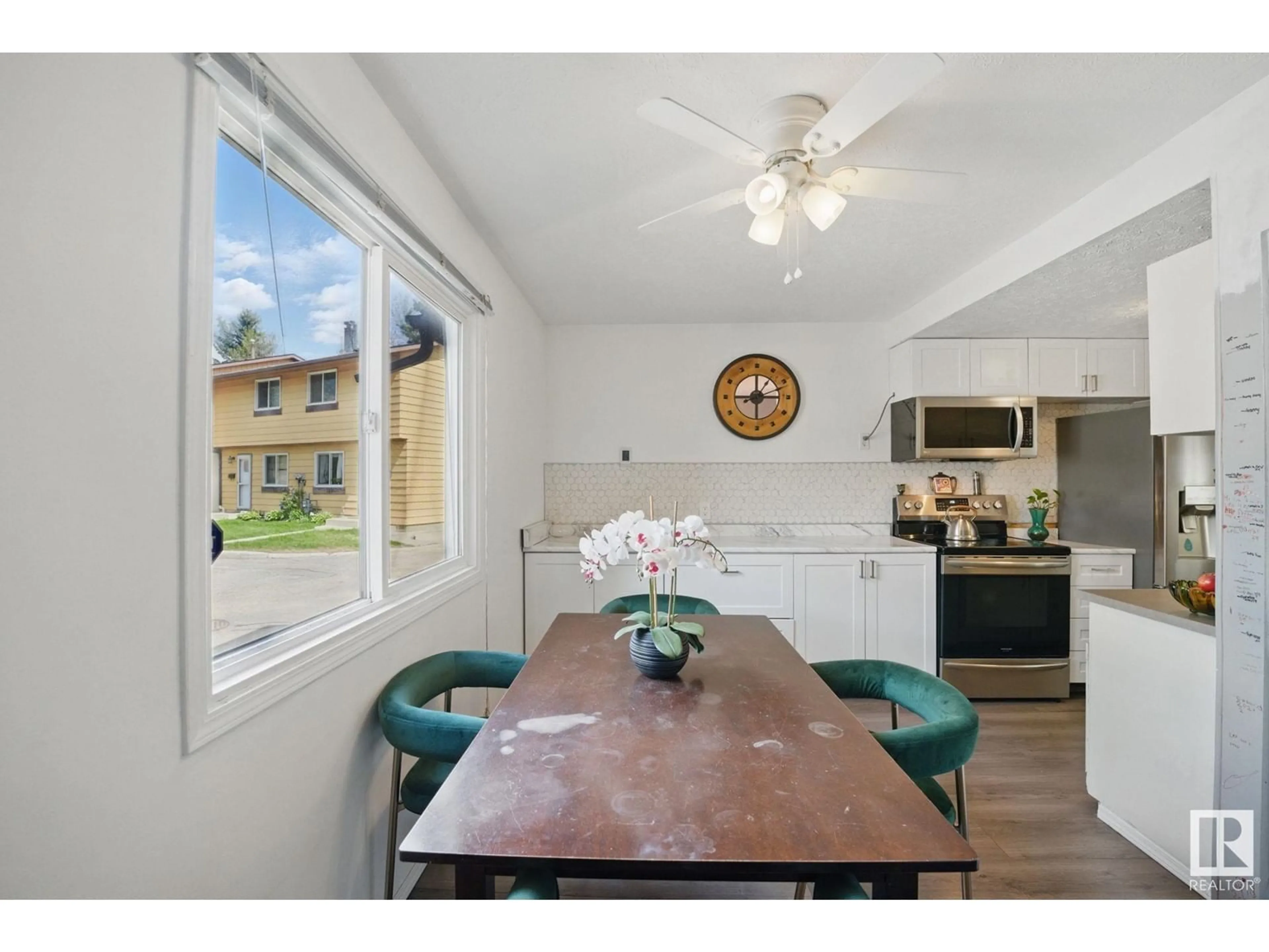 Unknown for 125 WOODSTOCK NW, Edmonton Alberta T5T0H6