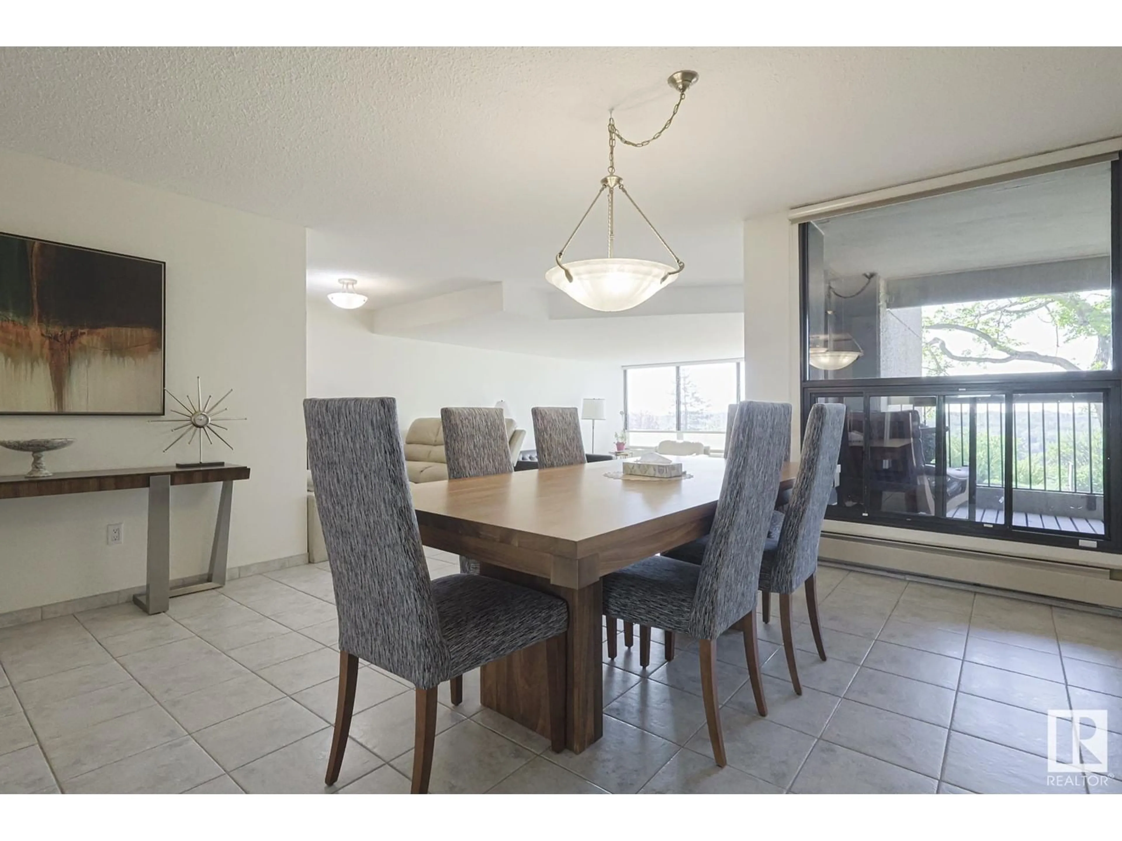 Dining room, unknown for 8220 - 104 JASPER AV NW, Edmonton Alberta T5H4B6