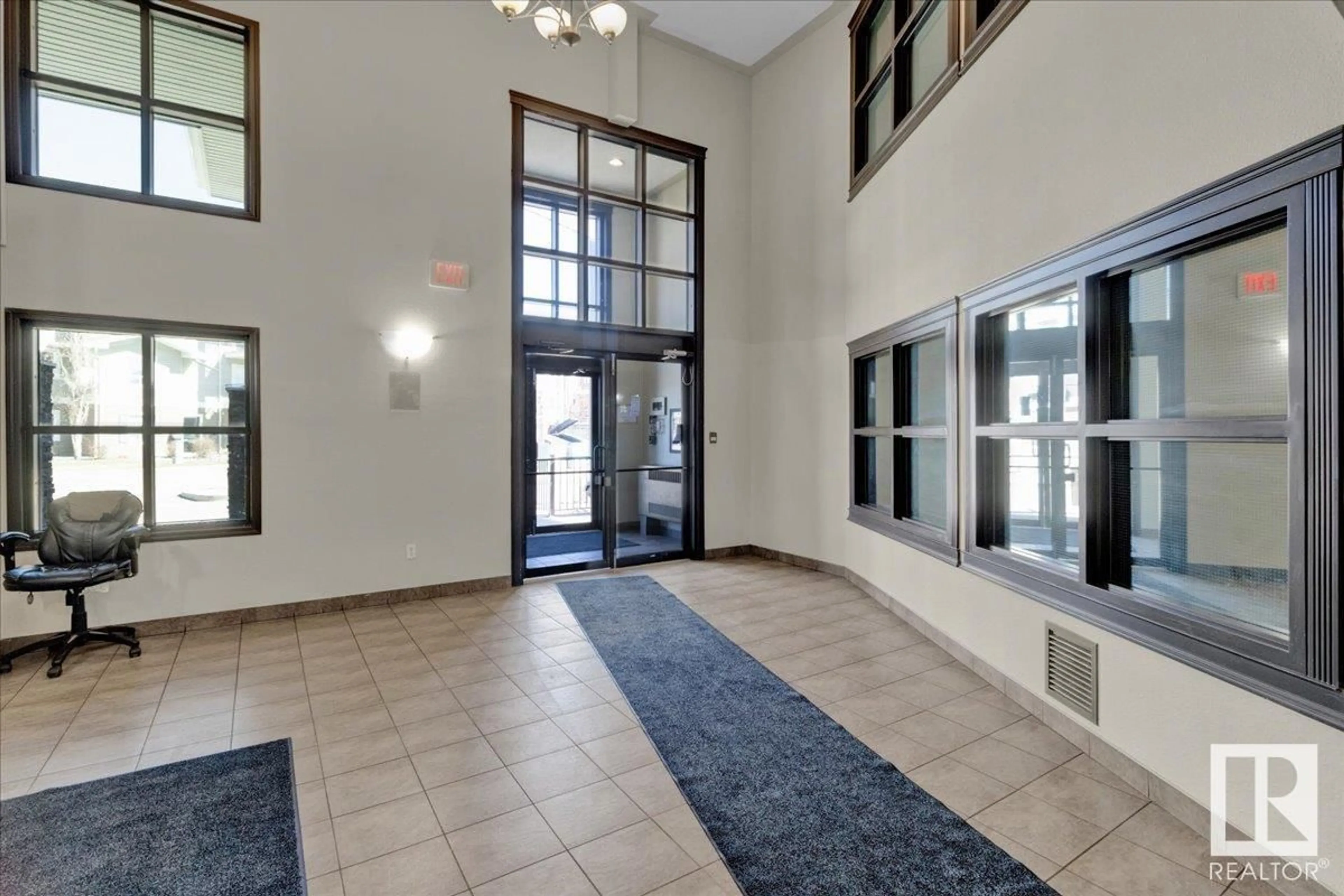 Indoor foyer for #9363 - 1211 SIMPSON DR, Edmonton Alberta T6R0N2