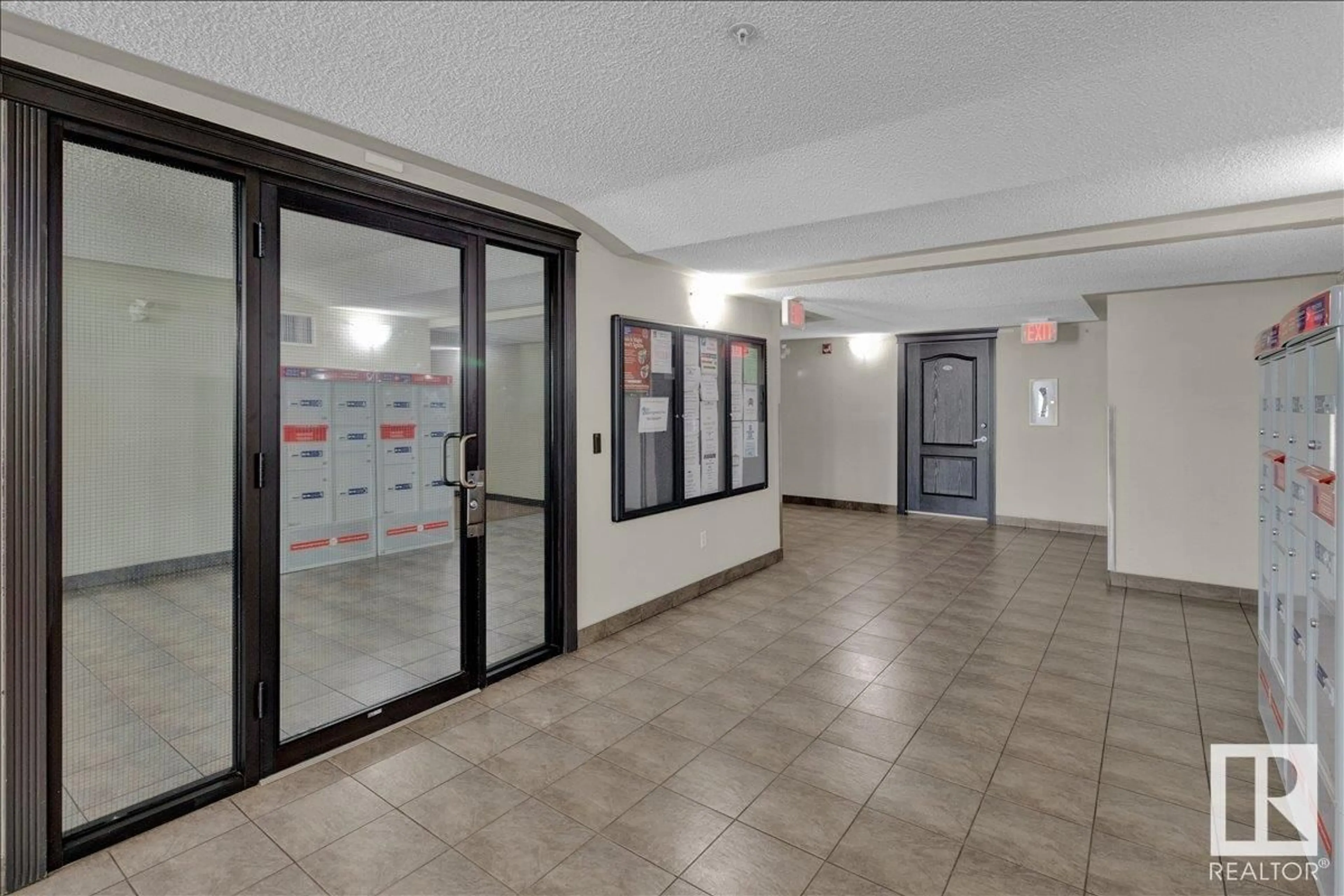 Indoor foyer for #9363 - 1211 SIMPSON DR, Edmonton Alberta T6R0N2