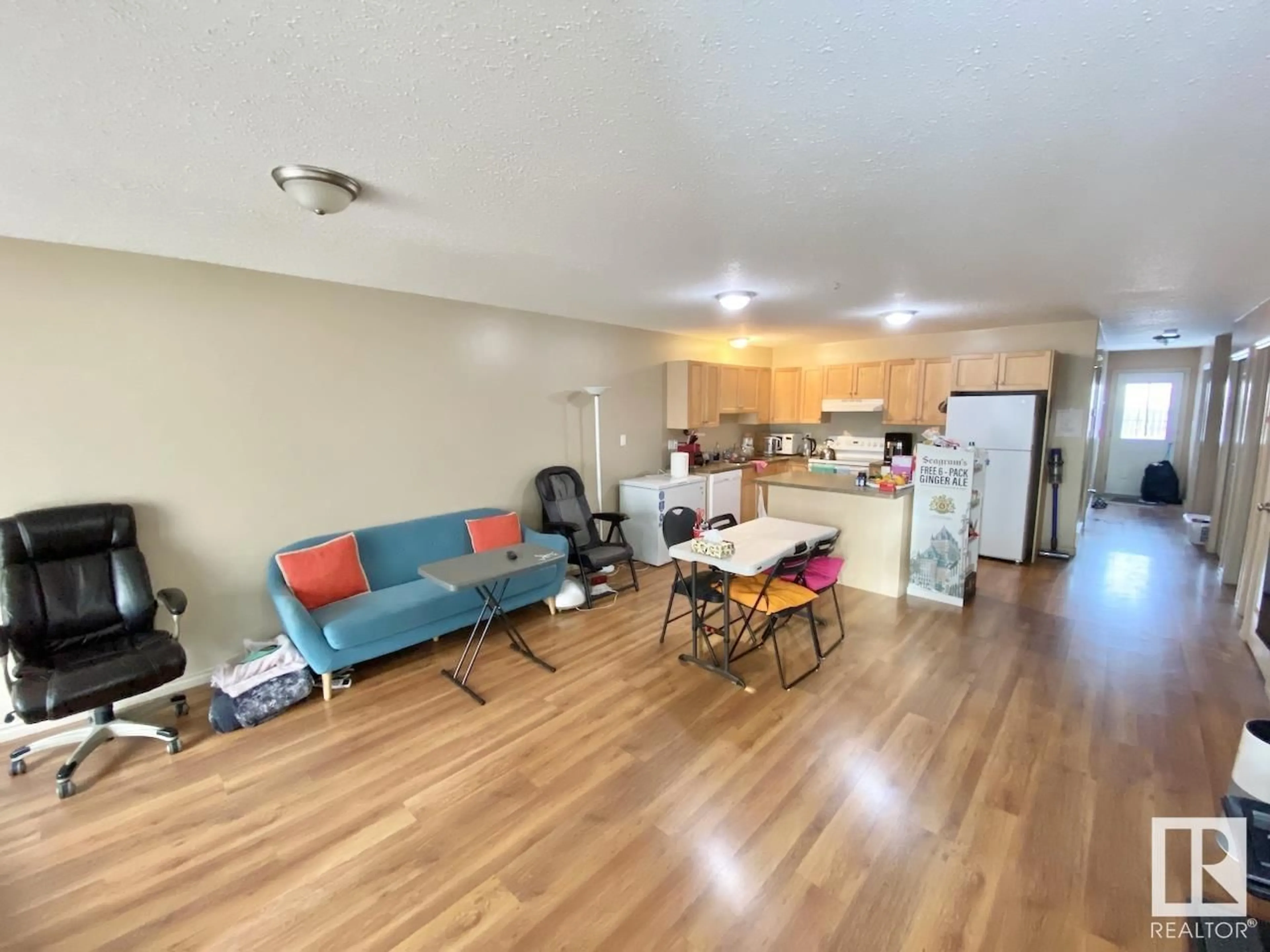 A pic of a room for 5104 51 AV, St. Paul Town Alberta T0A3A0