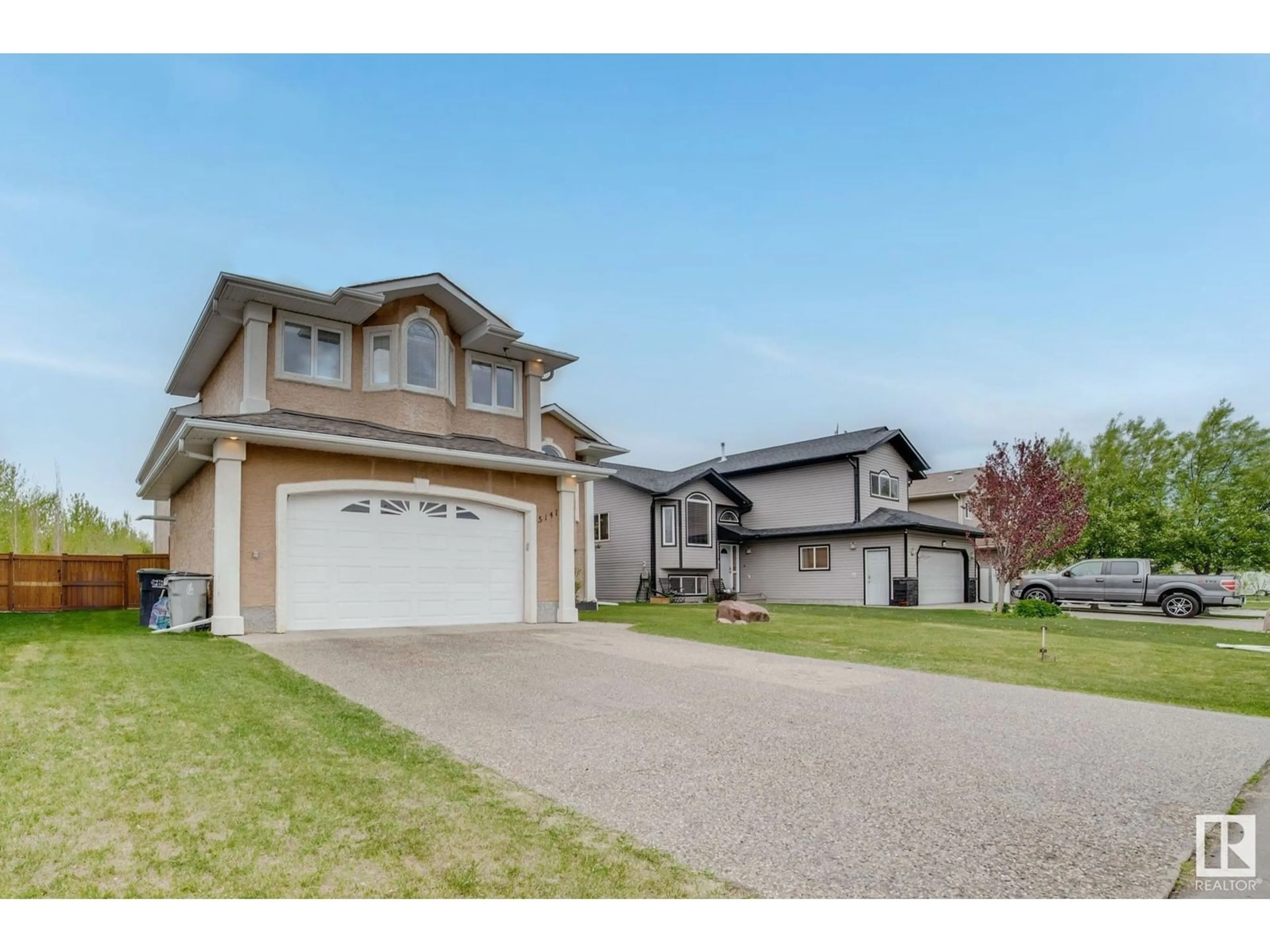 Home with vinyl exterior material, street for 5141 54 AV, Redwater Alberta T0A2W0