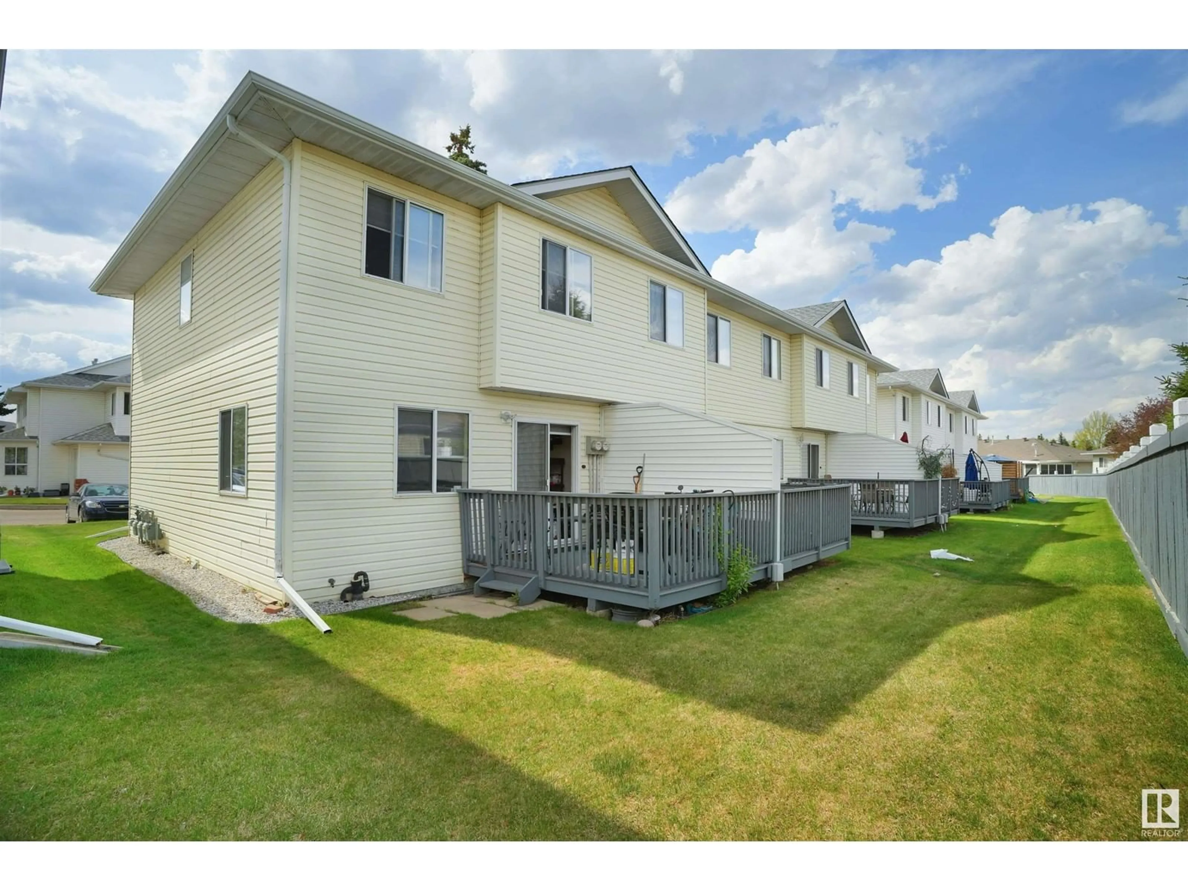 Patio, unknown for #5 - 1033 YOUVILLE DR, Edmonton Alberta T6L6V9