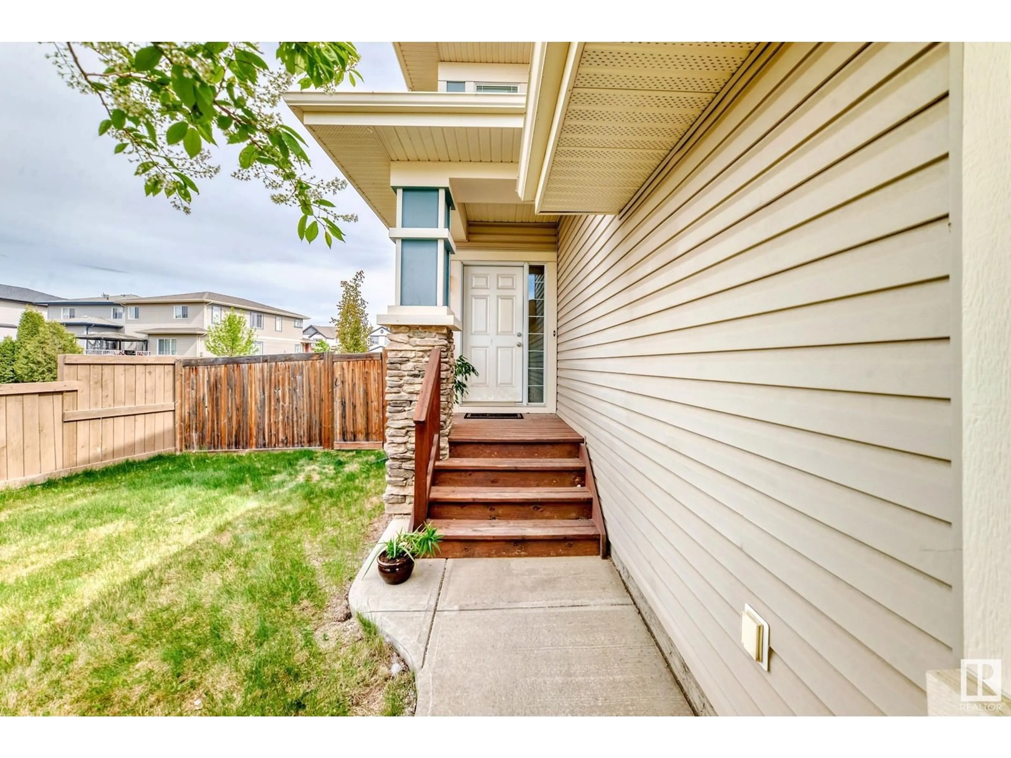 Unknown for 22030 95A AV, Edmonton Alberta T5T4A9