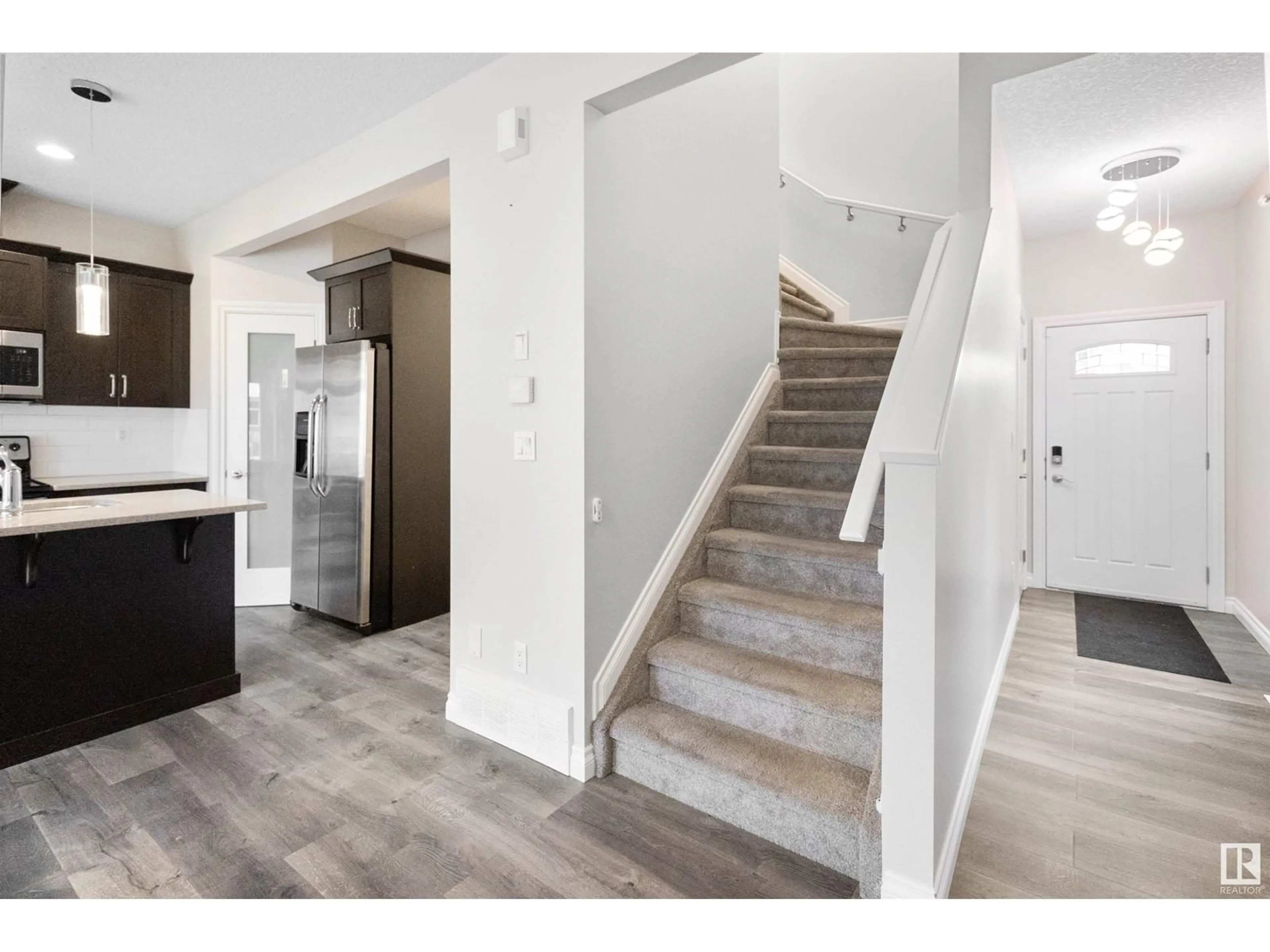 Unknown for 37 ROSEBERRY, Fort Saskatchewan Alberta T8L0M6