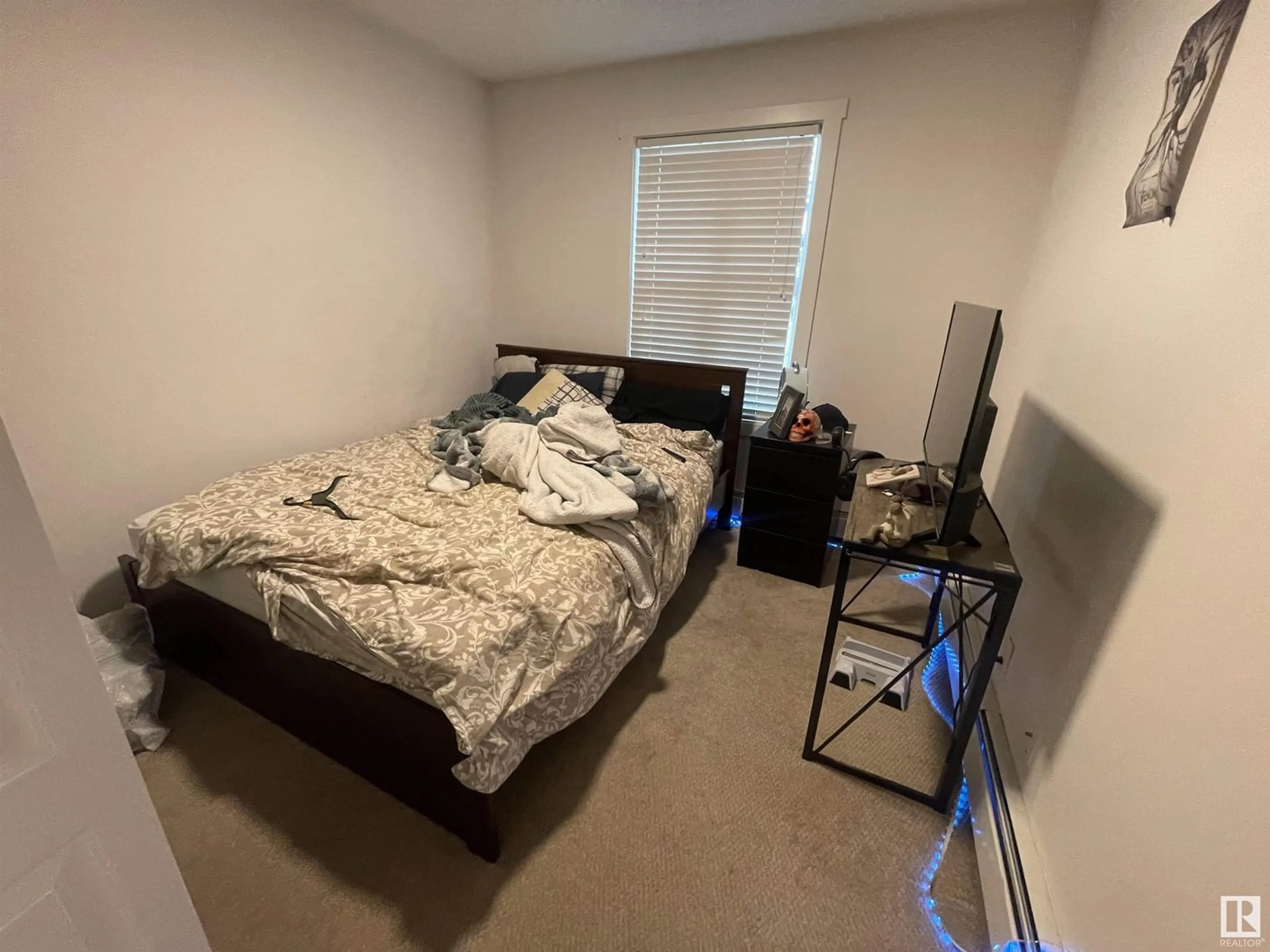 A pic of a room for #212 - 667 WATT BV, Edmonton Alberta T6X0Y2