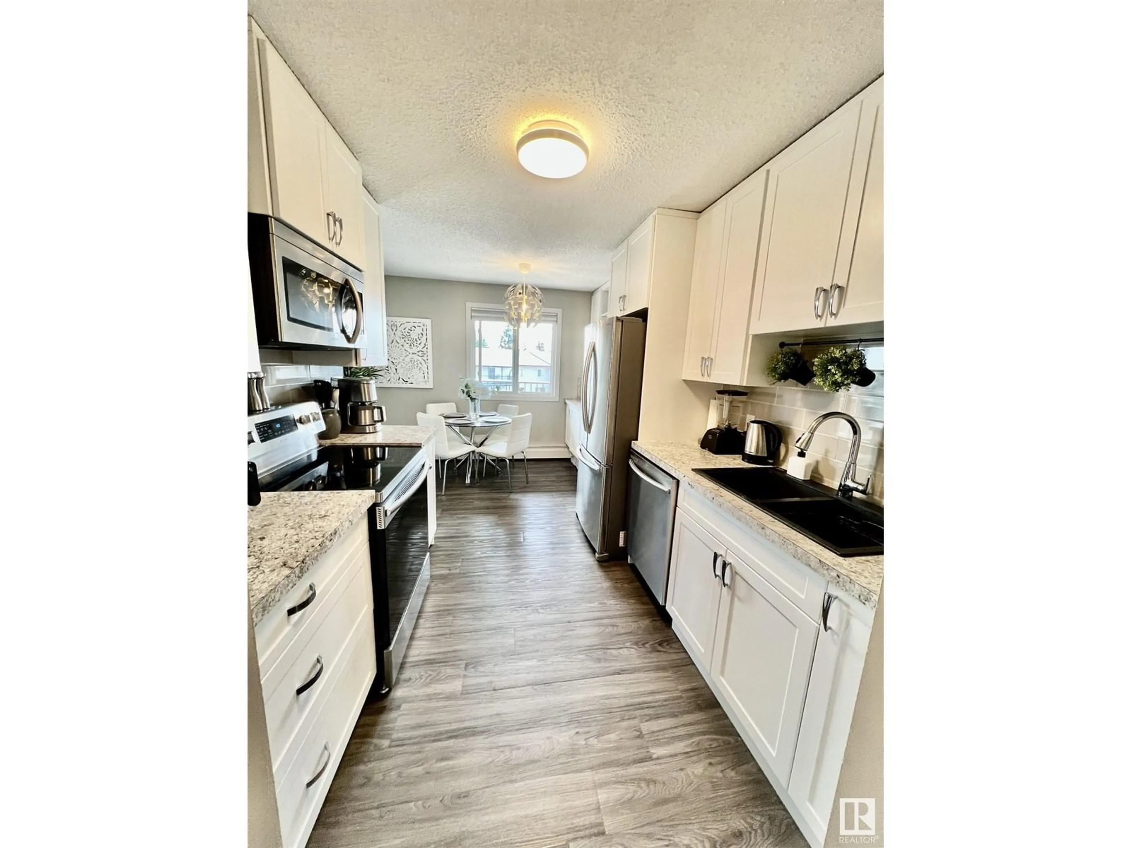 Unknown for #210 - 6103 35A AV, Edmonton Alberta T6L1G7
