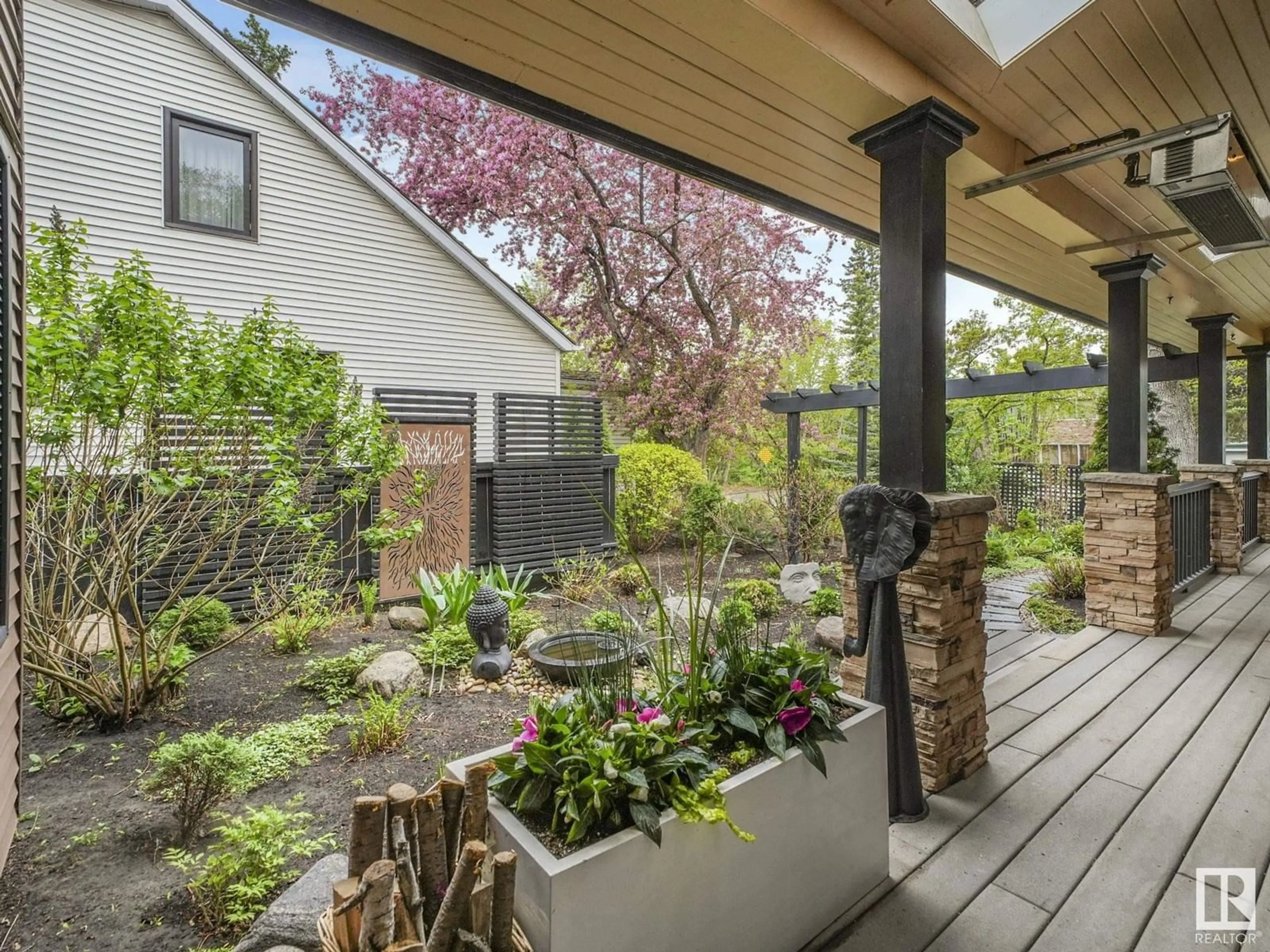 Patio, street for 10543 130 ST, Edmonton Alberta T5N1X9