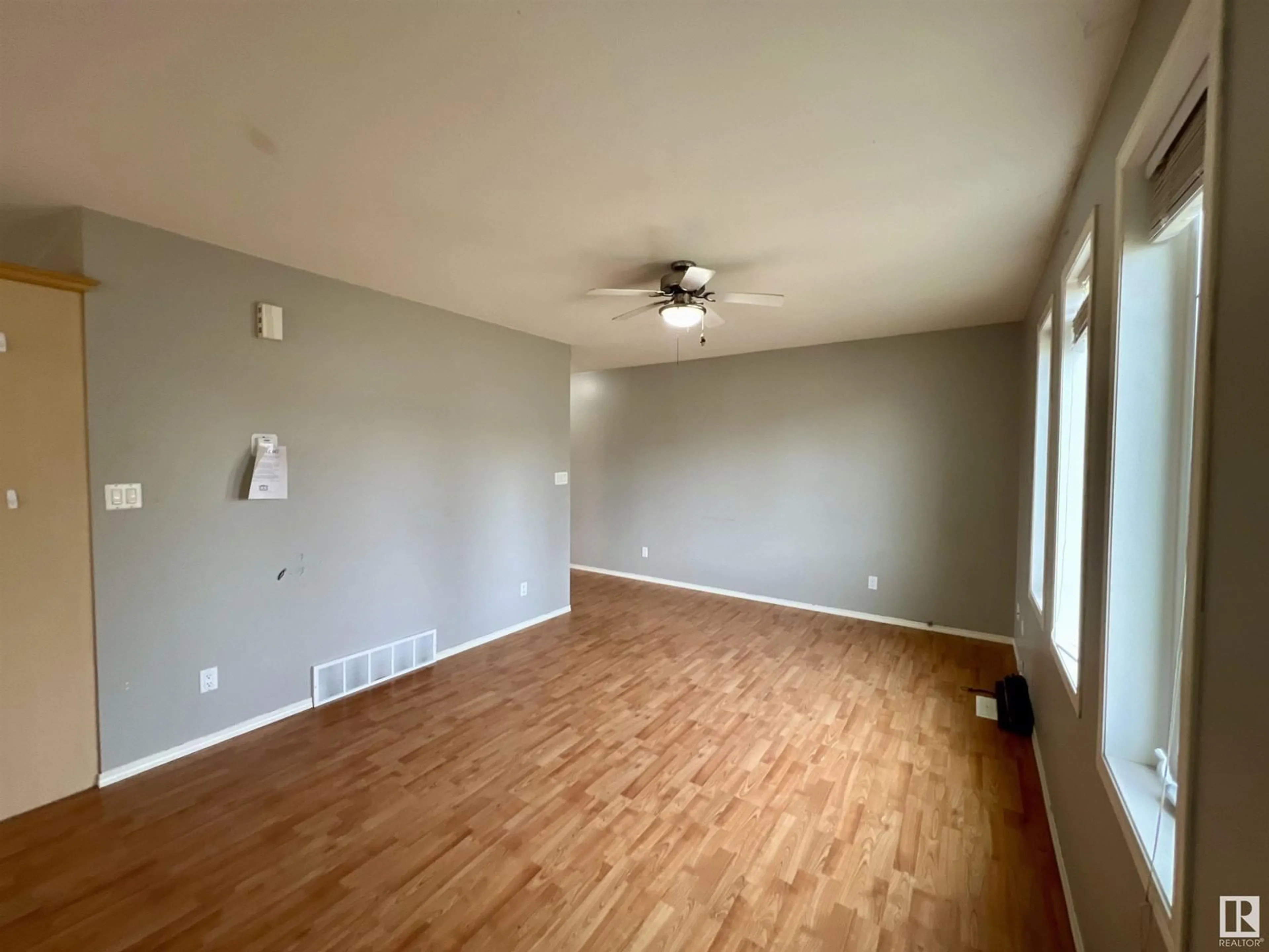 A pic of a room for 5337 51 AV, St. Paul Town Alberta T0A3A1