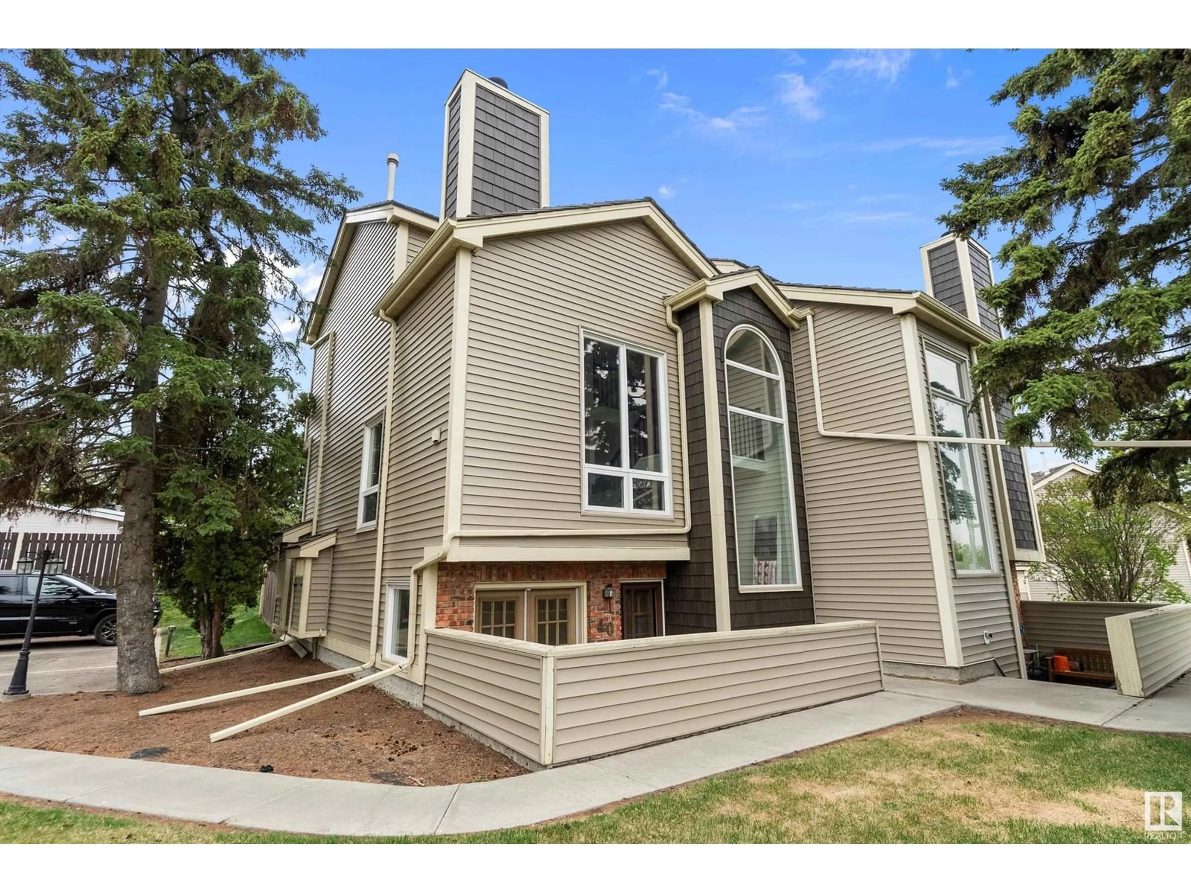 Home with vinyl exterior material, unknown for 40 - 1440 SHERWOOD DR, Sherwood Park Alberta T8A4W3