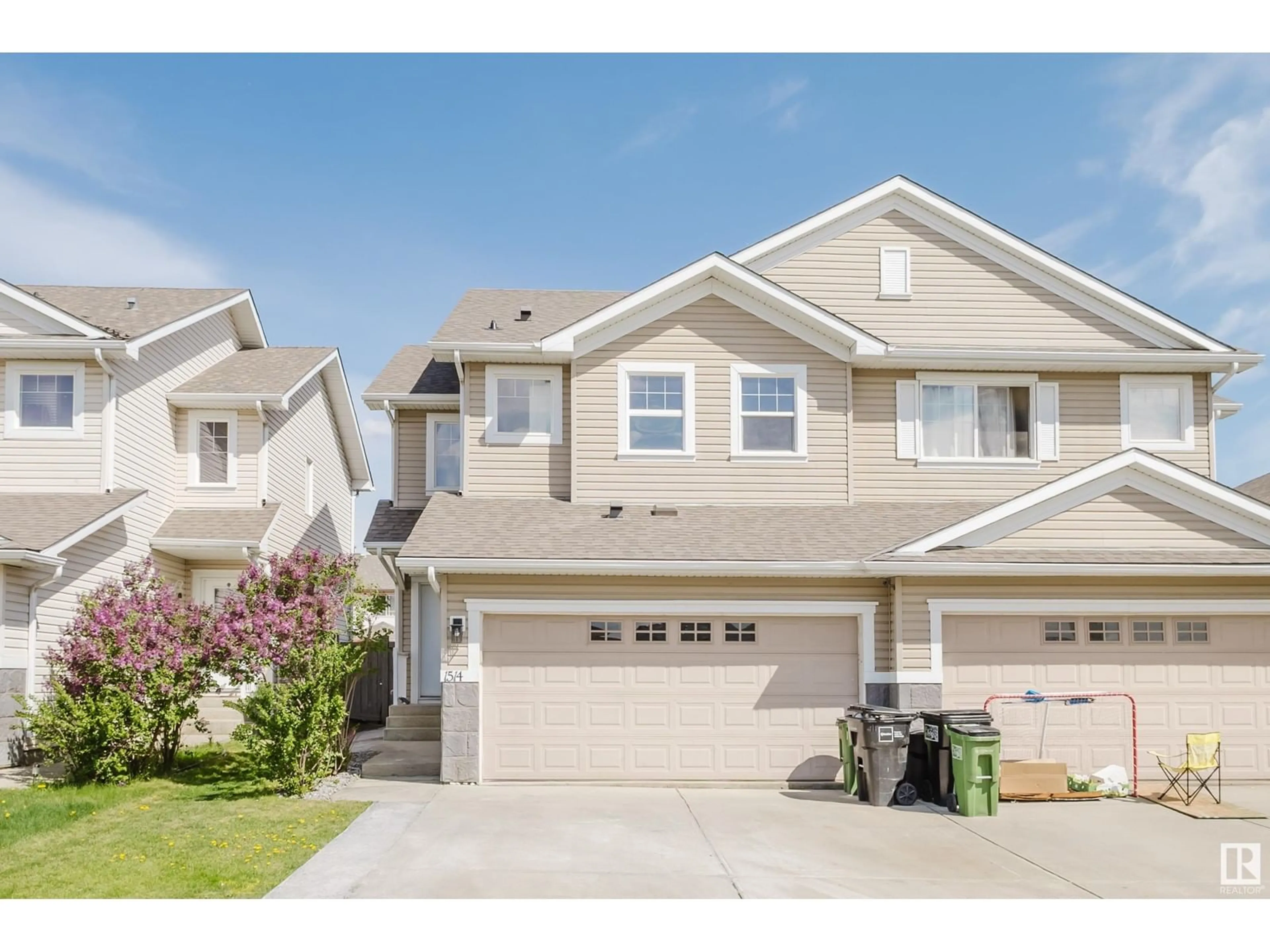 Home with vinyl exterior material, street for 1514 MCMILLIAN PL, Edmonton Alberta T6W1V7