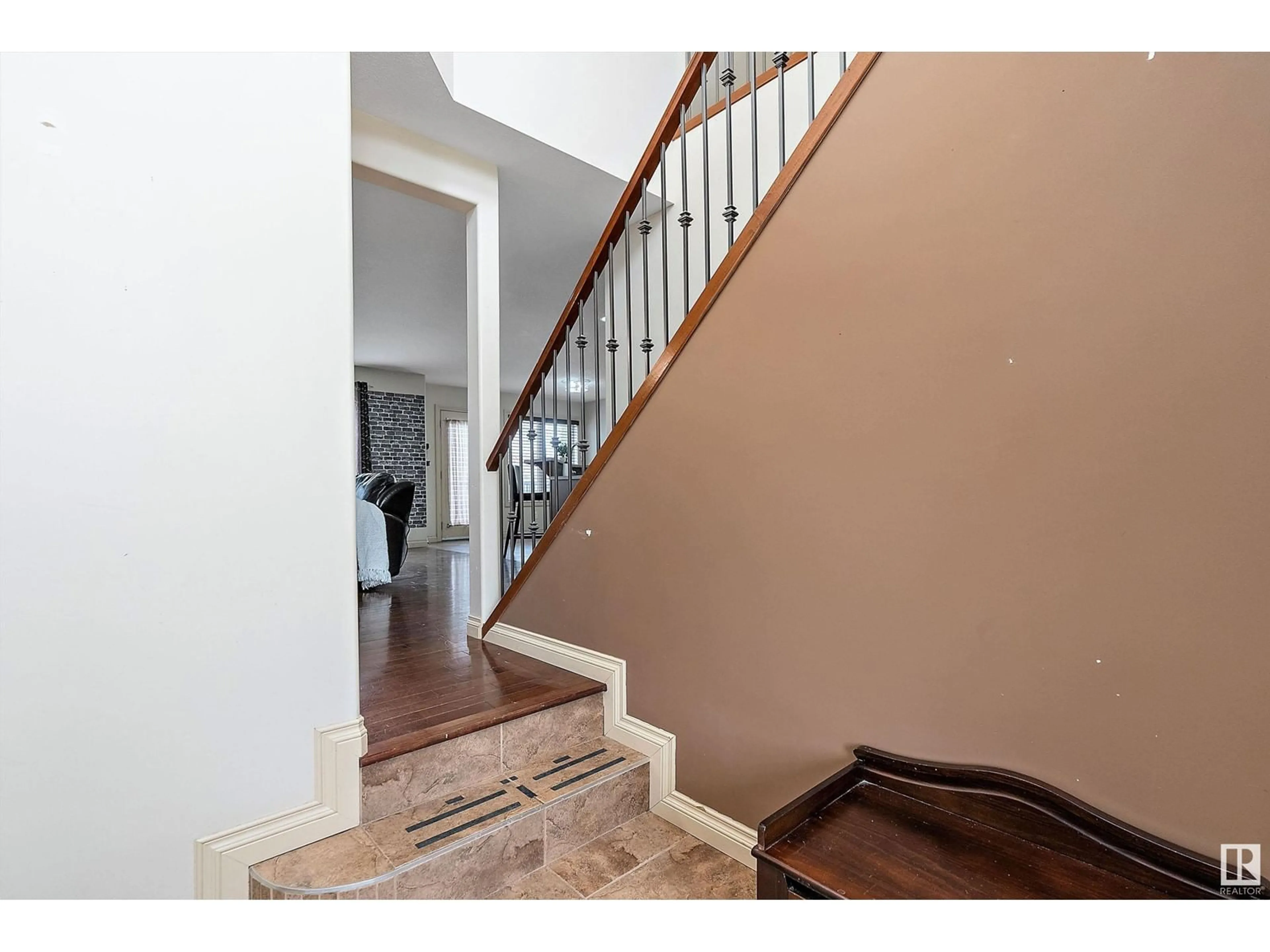Unknown for 23 BIRCHMONT CR, Leduc Alberta T9E8S3